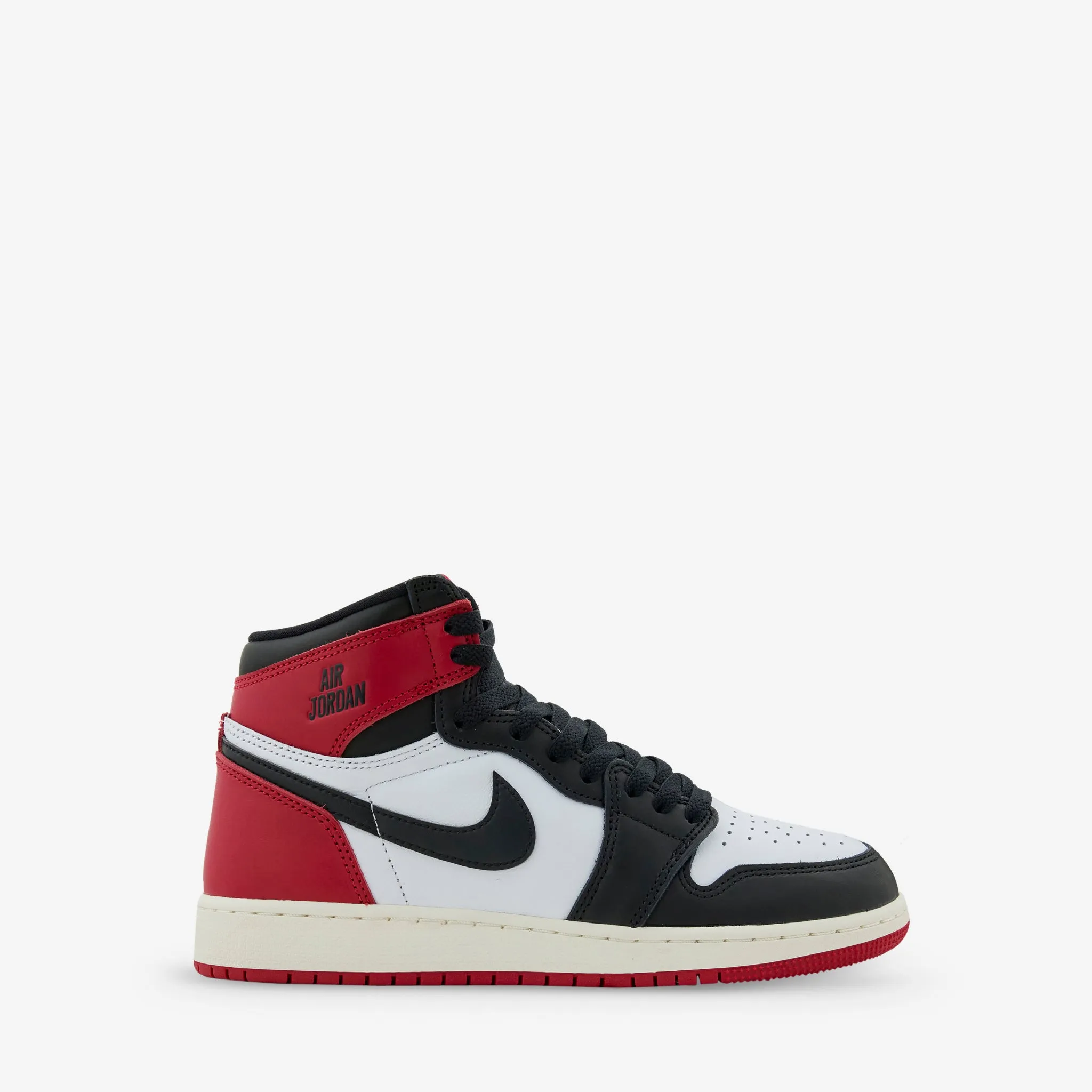 Grade School Air Jordan 1 Retro High OG 'Black Toe' White | Black | Varsity Red | Sail Chill Moment Floral Pop