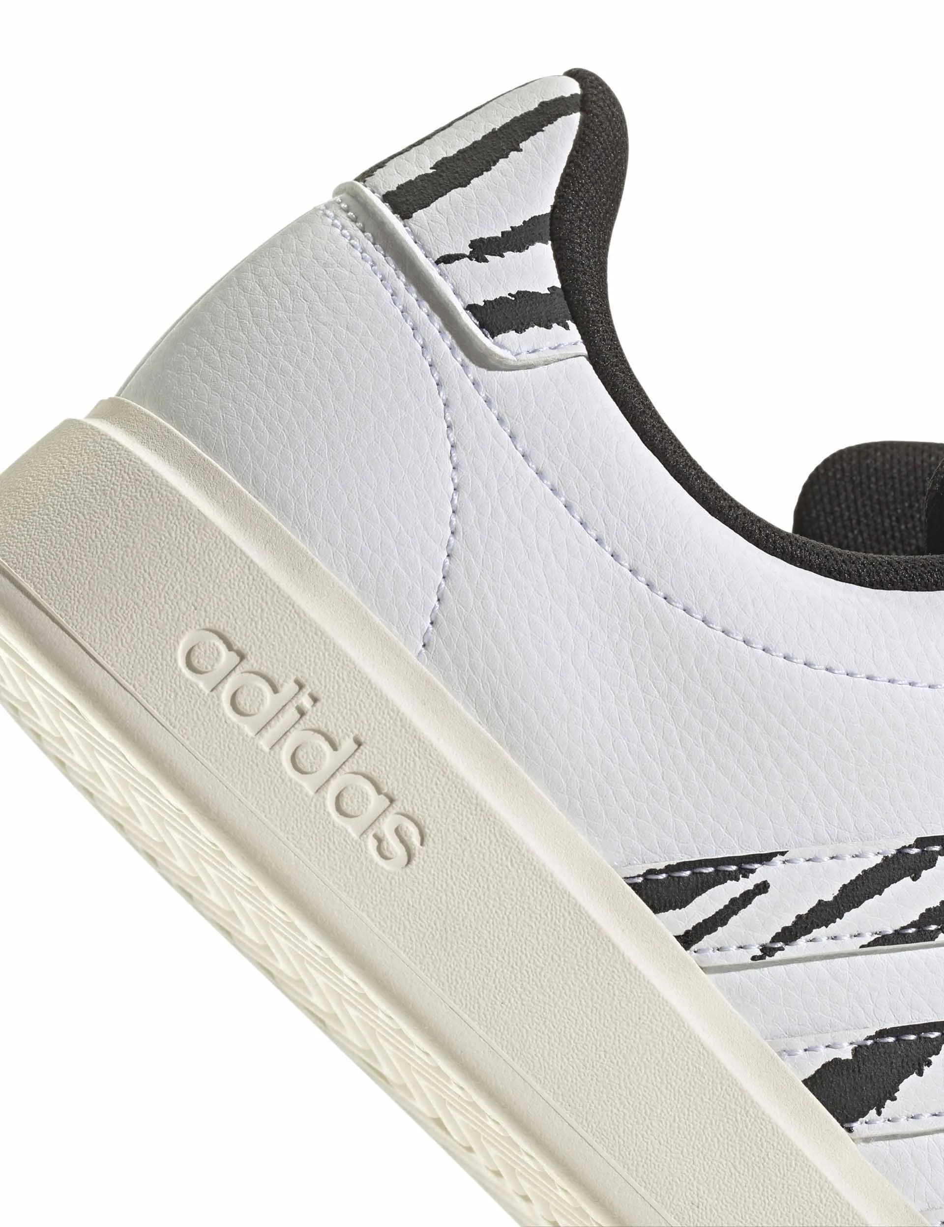 Cool Comfort Flight Go Grand Court 2.0 Shoes - Cloud White/Core Black