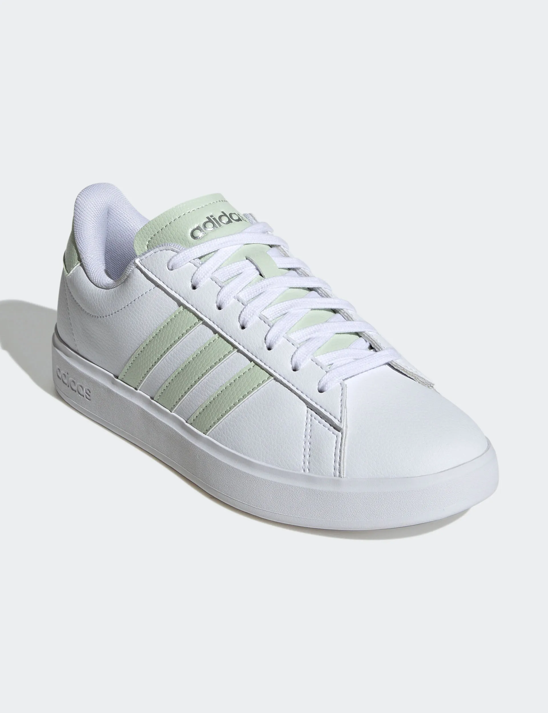 Grand Court 2.0 Shoes - Cloud White/Linen Green/Matte Silver Leisure Fit Race Walk