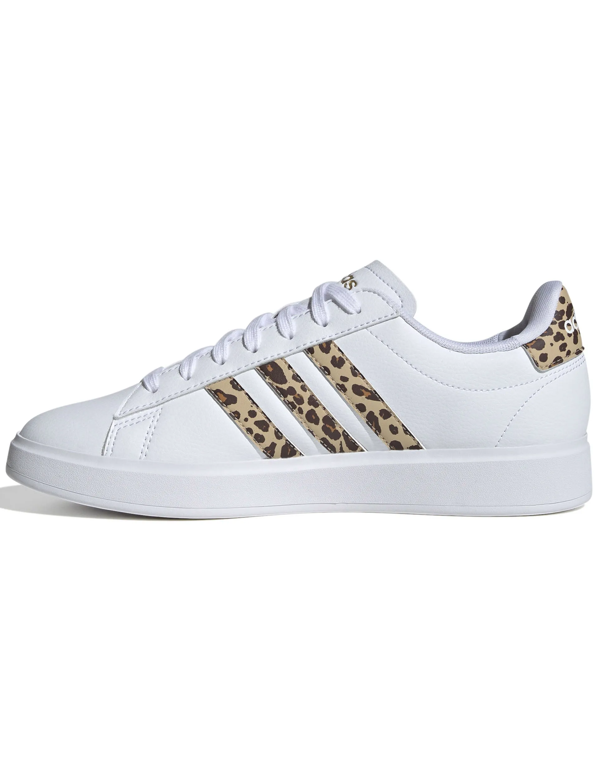 Grand Court 2.0 Shoes - Cloud White/Magic Beige/Matte Gold Lead Hike