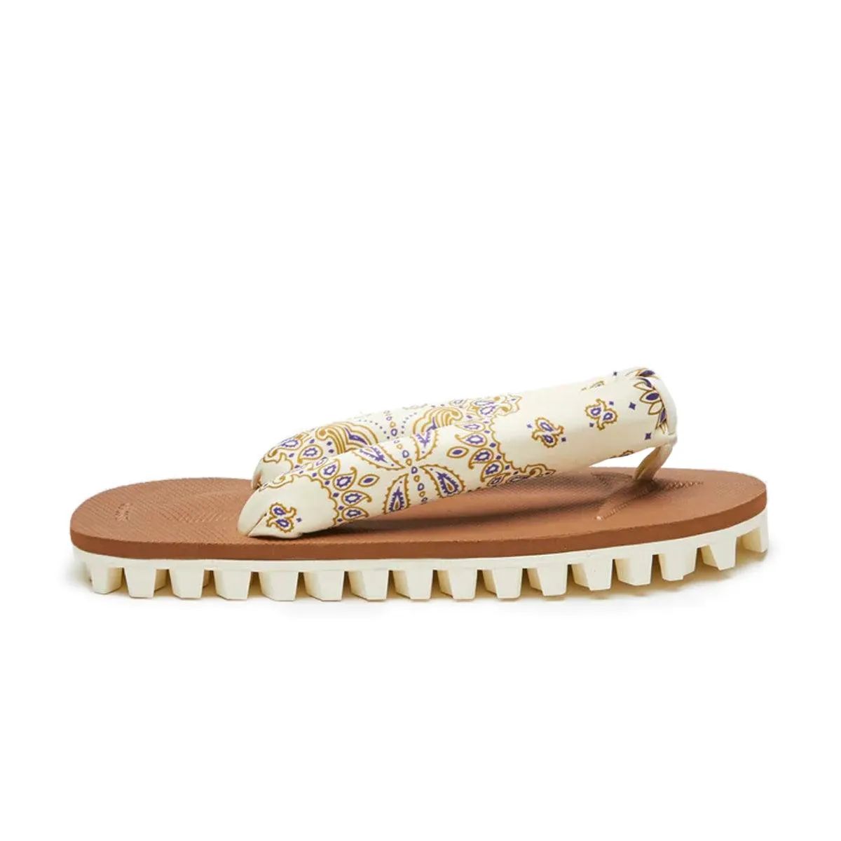 Pond Walk GTA-PT05 'Ivory Brown'