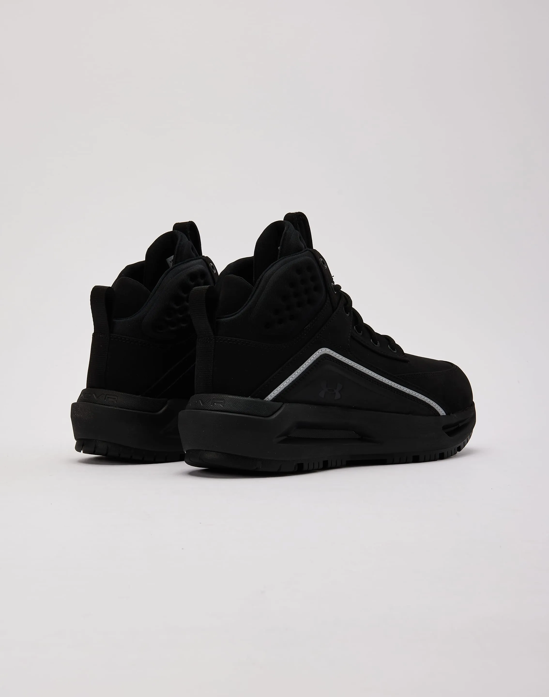 Traction Grip Low Top Under Armour 695 Boots