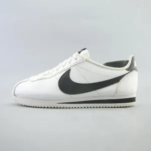 NIKE CLASSIC CORTEZ Light Stride