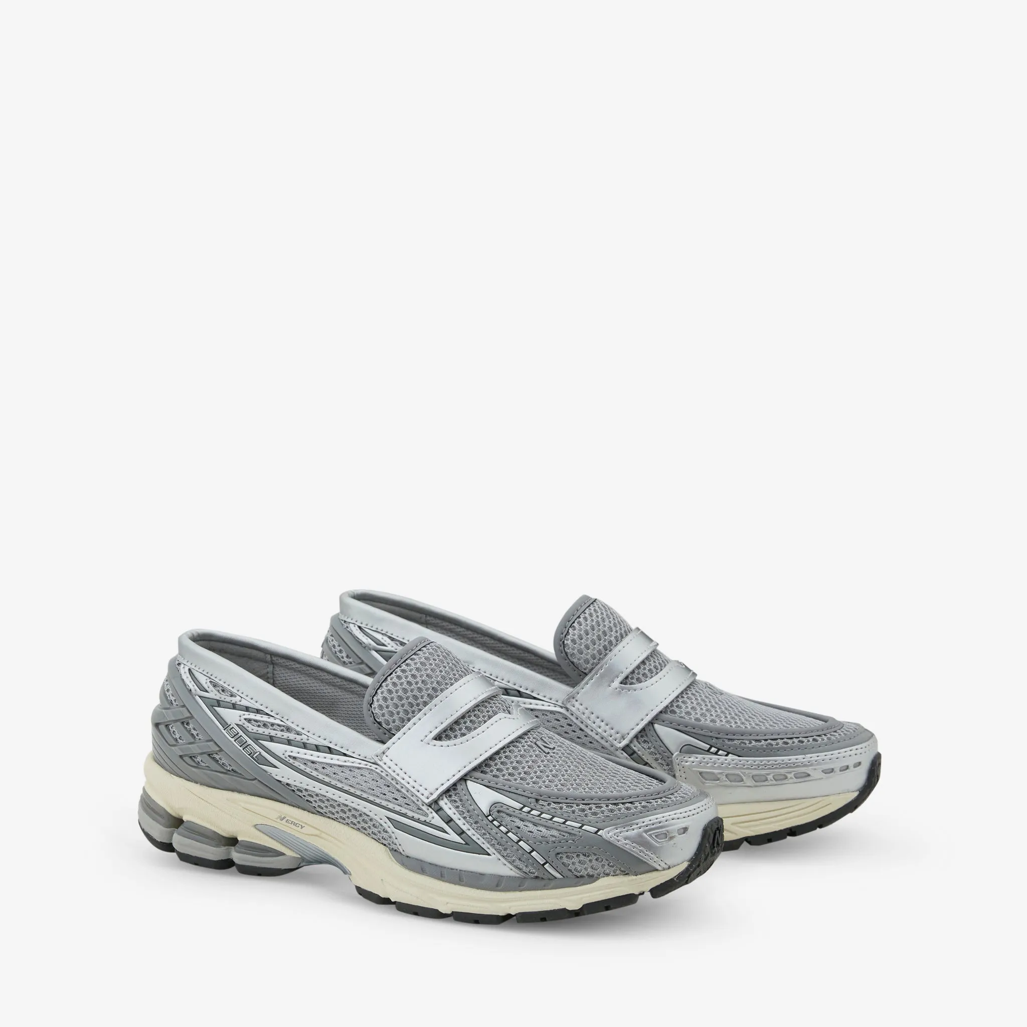 1906L Silver | Shadow Grey | Turtle Dove On Move Ventilated Holes