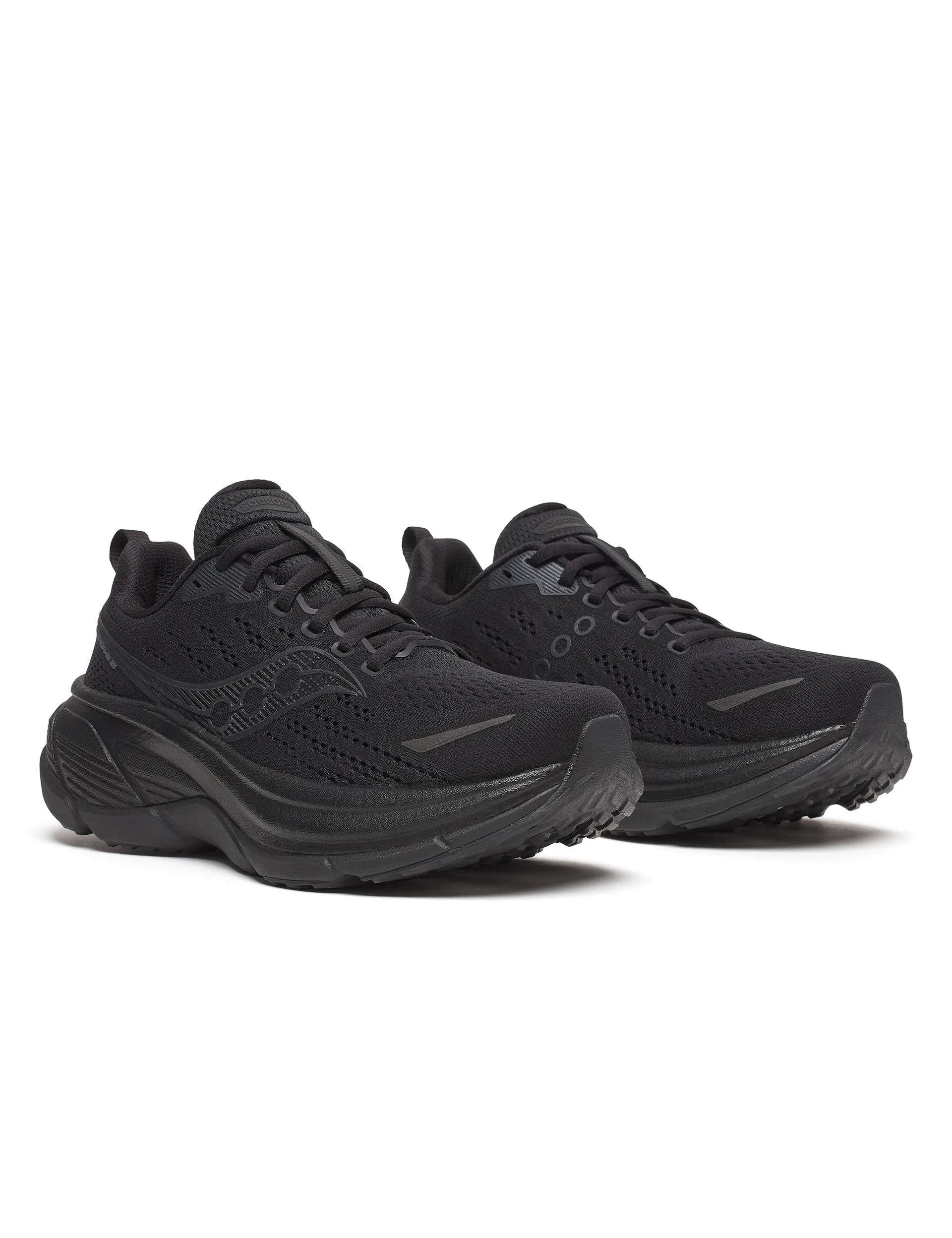 Hurricane 25 - Triple Black Padded road runners' shoes