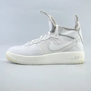 NIKE AIR FORCE 1 ULTRAFORCE MID Sprint Step Street Mood