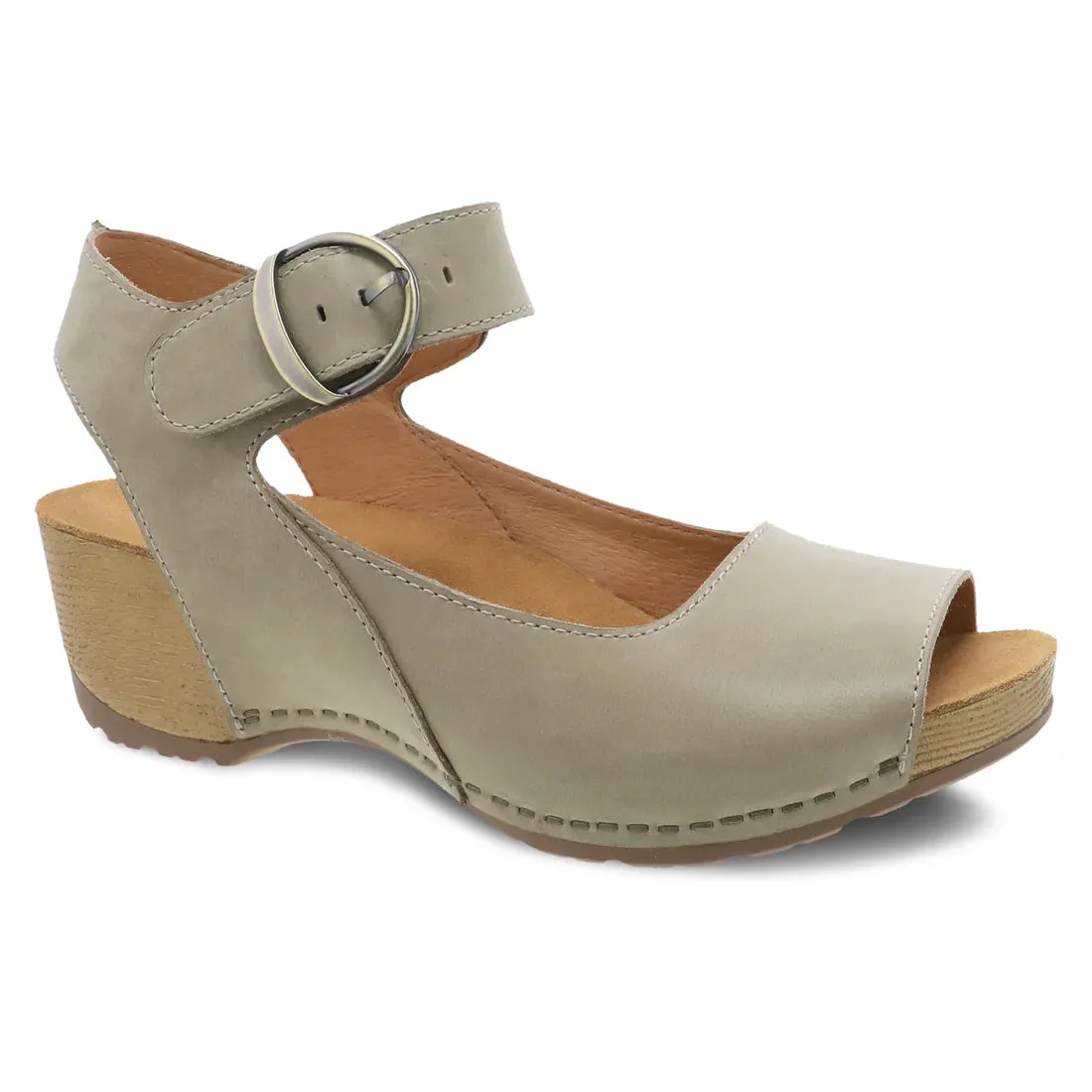 Tiana Trend-setting ease