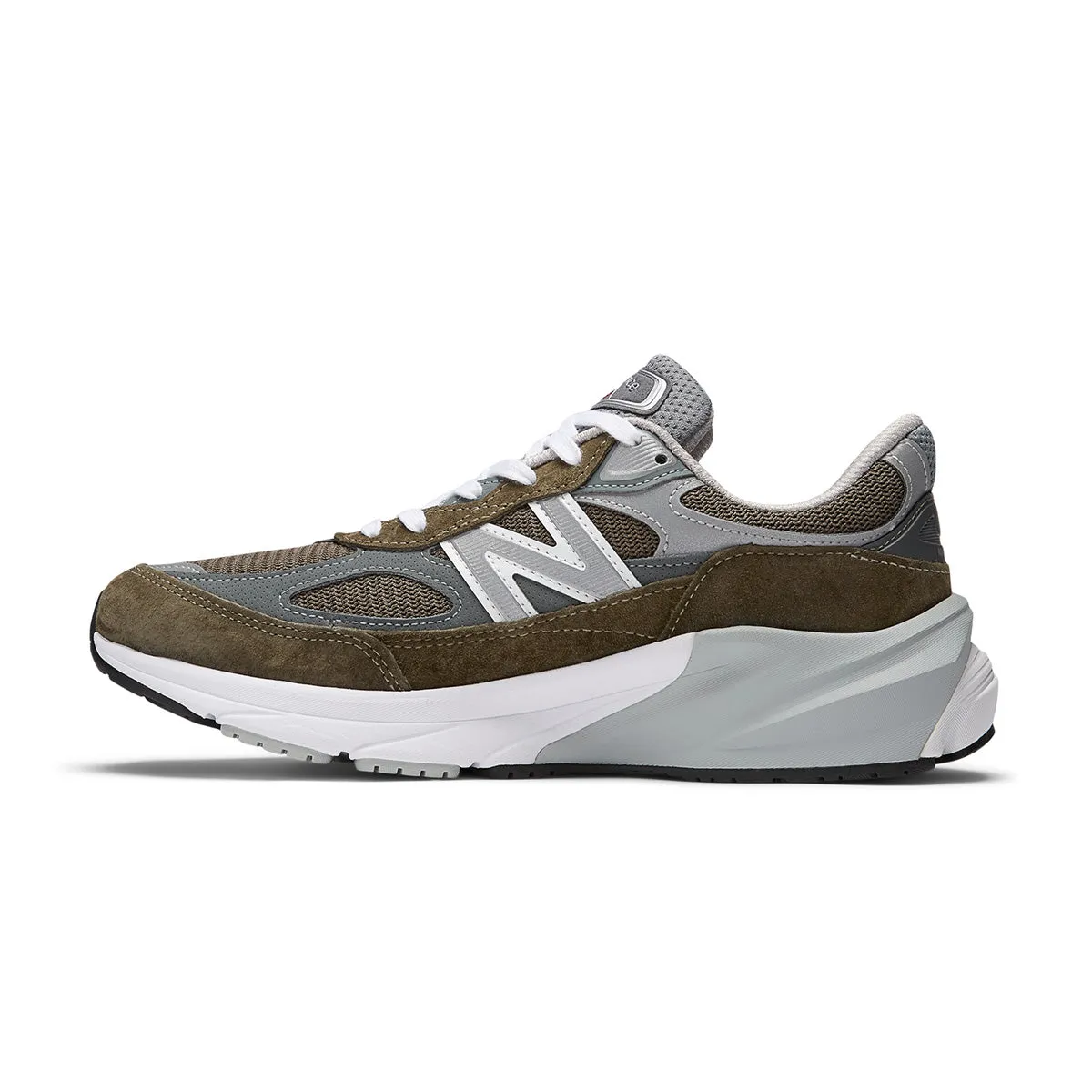 in USA 990v6 'True Camo' Smooth Soles