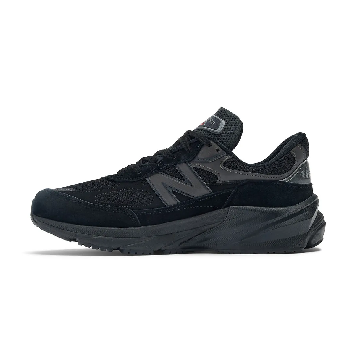 in USA 990v6 'Triple Black' All Day Beach Walk