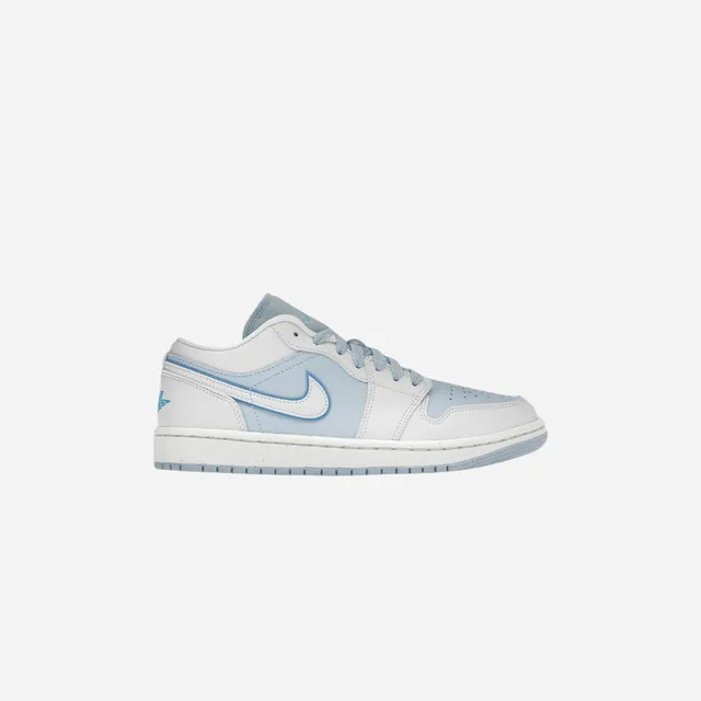 Minimalist Stitching Flexible Outsole Design Jordan 1 Low SE Reverse Ice Blue (Women's)