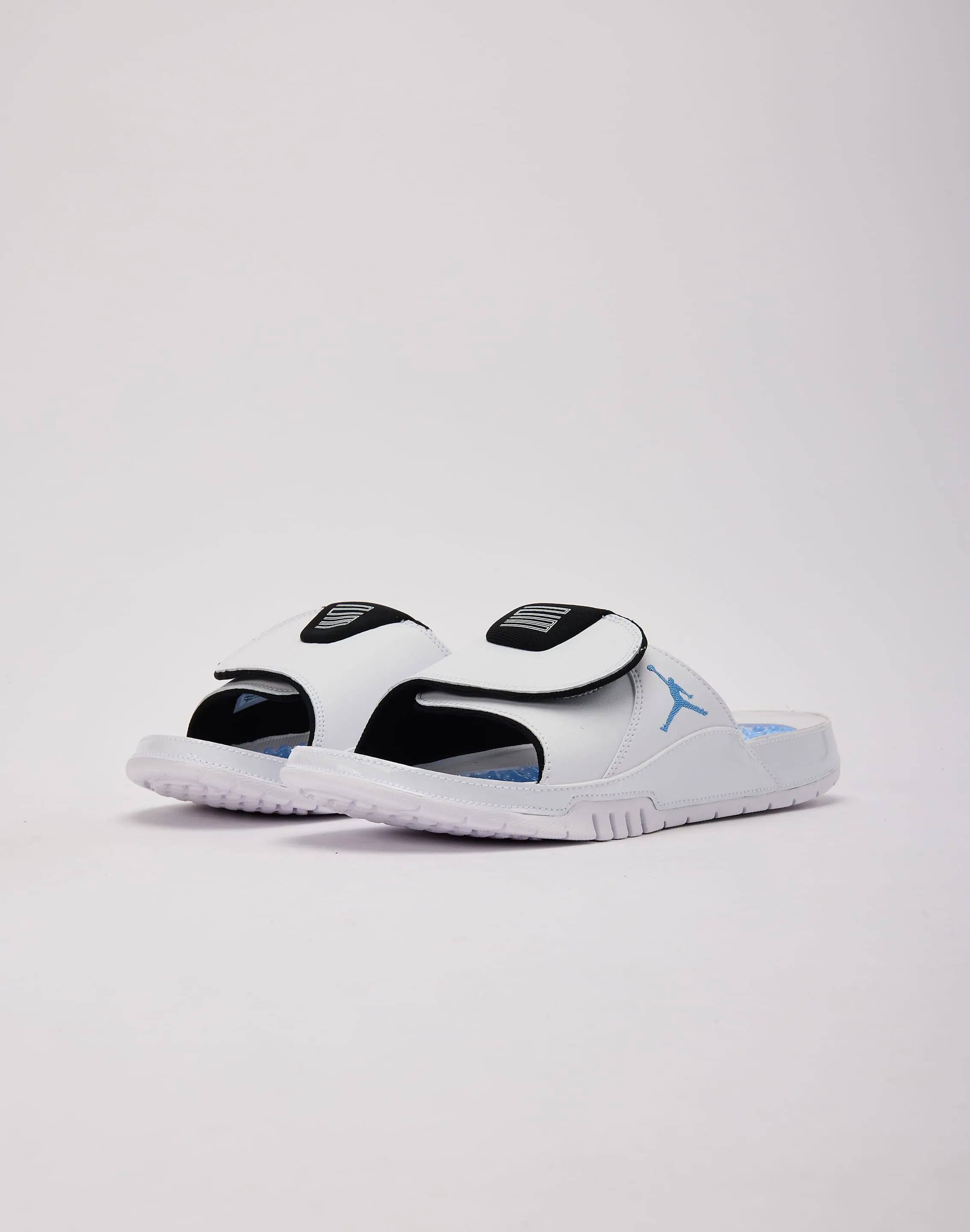 Jordan Hydro 11 Retro Slides Comfort Design Features Responsive