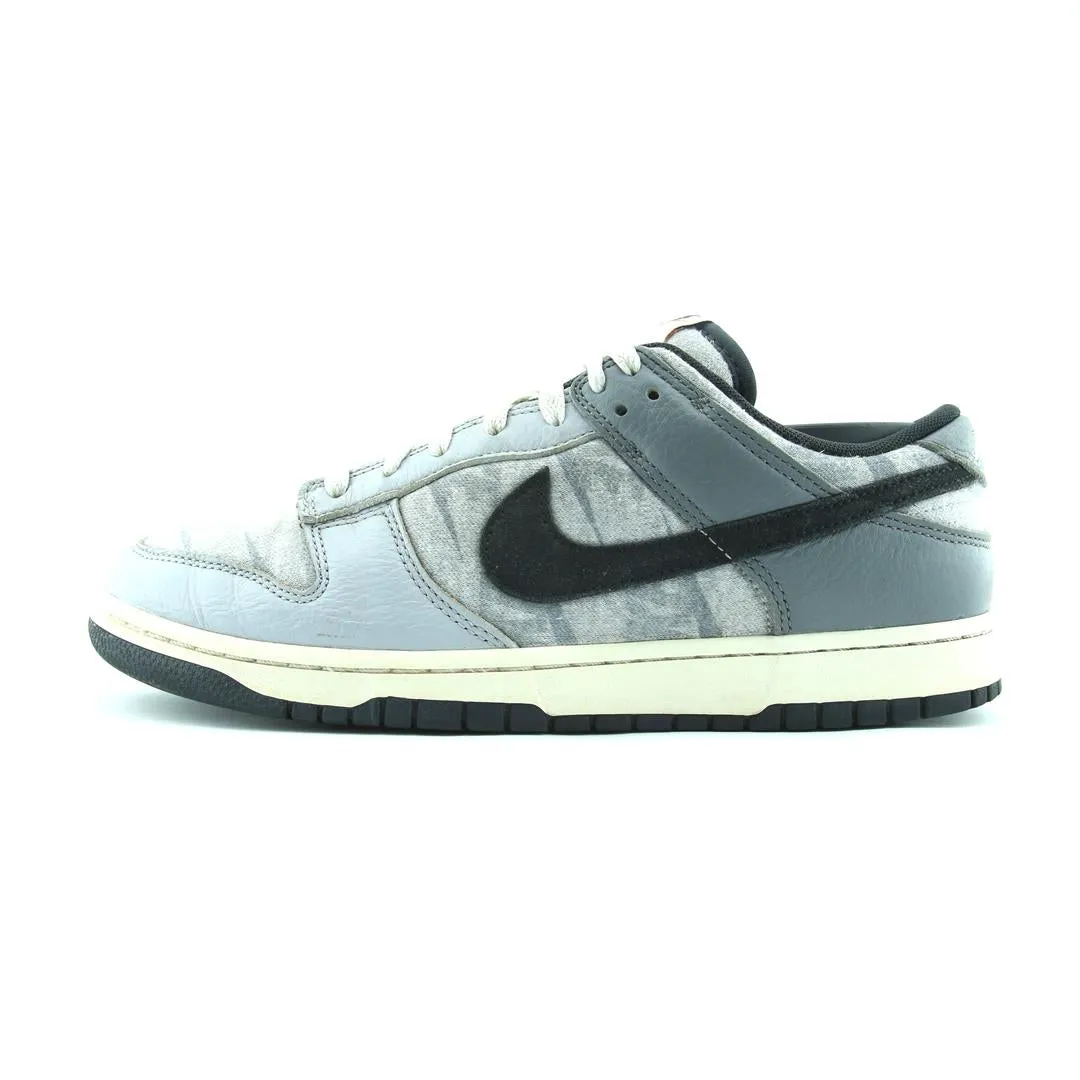 NIKE  DUNK LOW SE Road Performance