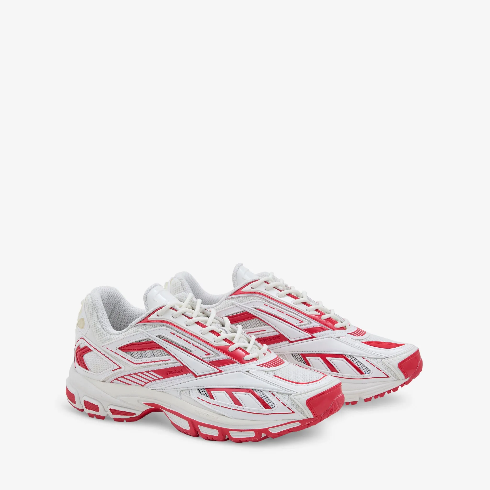 Kanghyuk x Premier Road Ultra White | Red Compact Comfort Guarantee
