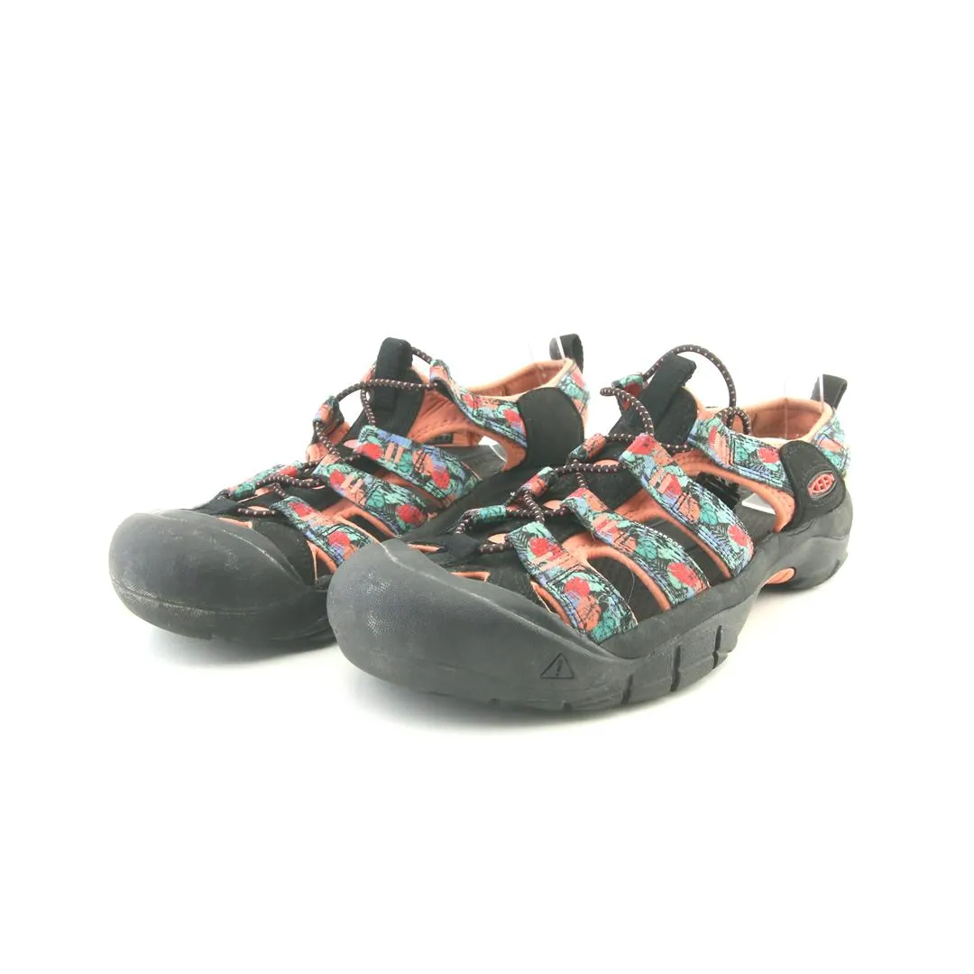 Busy Life Step Smart KEEN NEWPORT H2