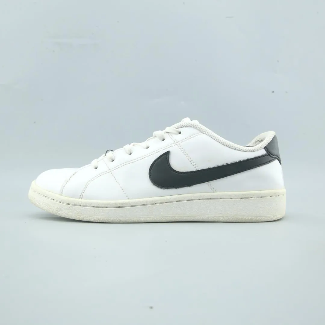 Durable Frame Lace Up Closure Systems NIKE COURT ROYALE 2 LOW