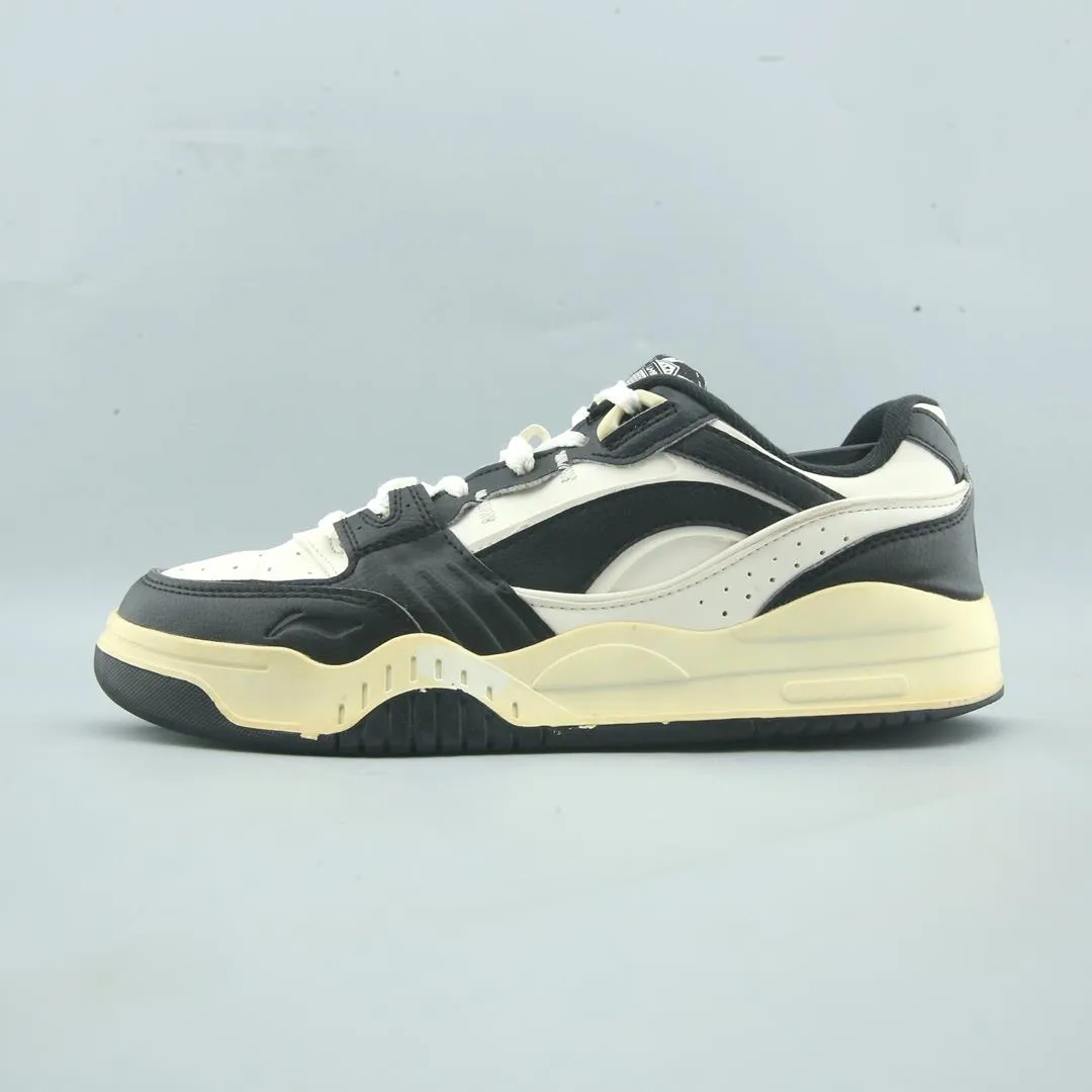 LI-NING . Comfort Fit Technology Heel Pad