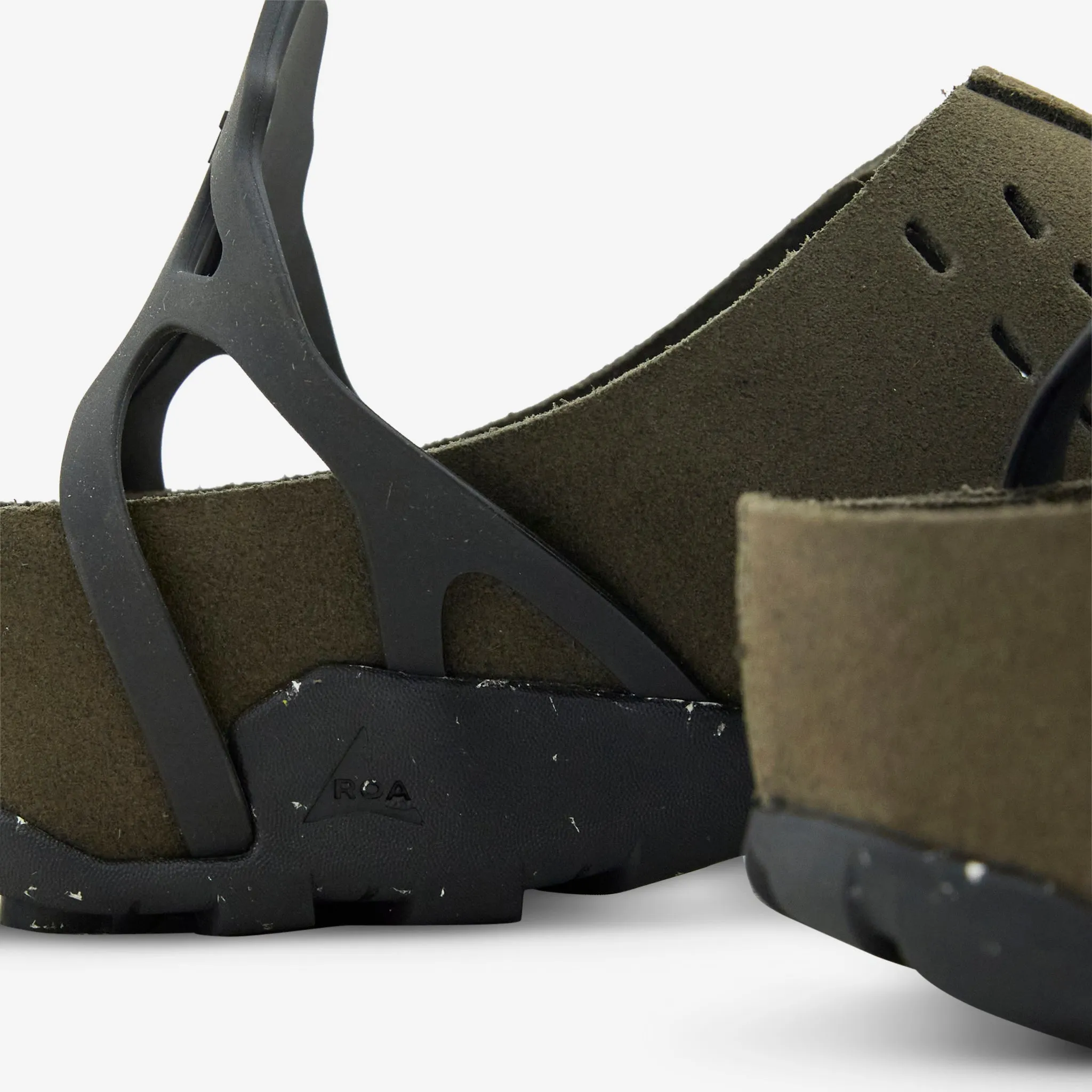 Fedaia Olive Black Feast Walk Retro Style