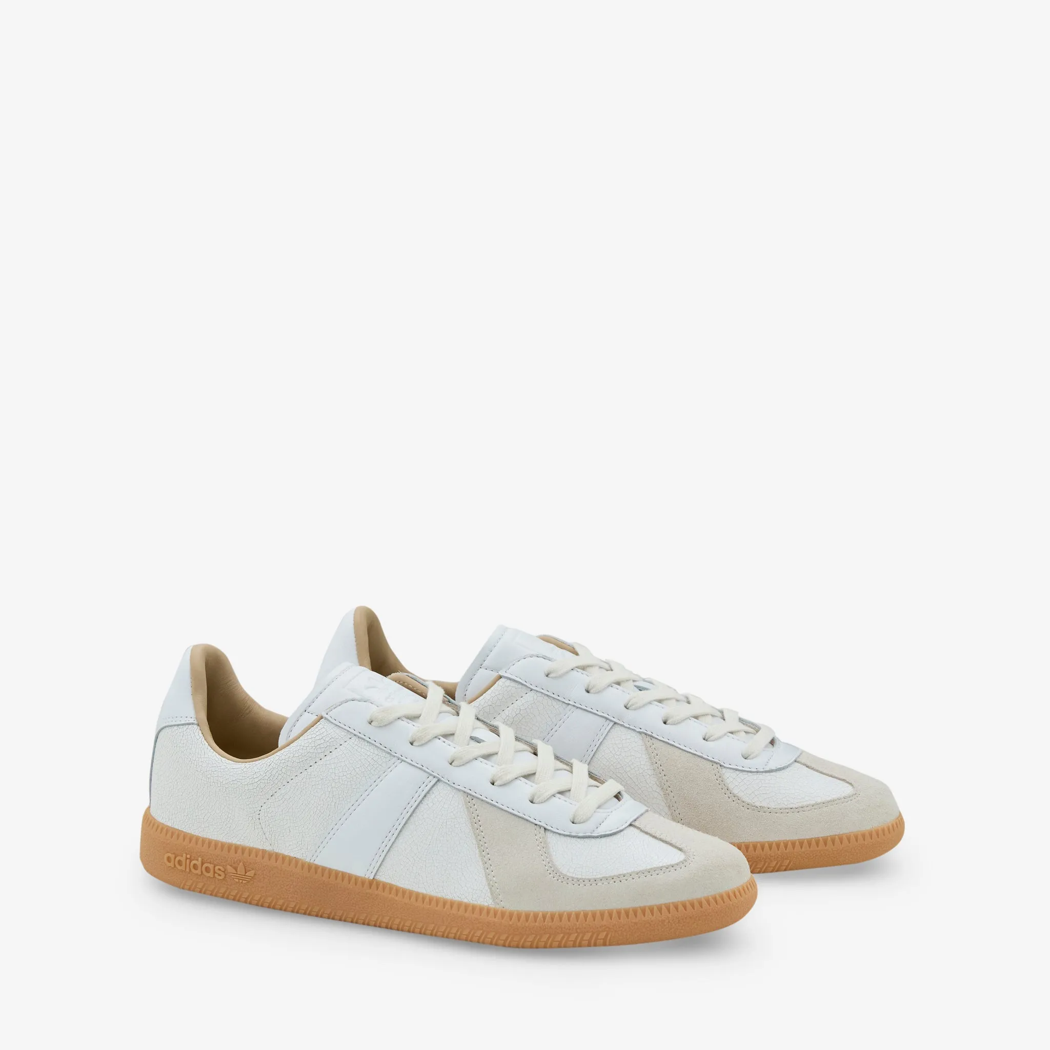 BW Army Lux Cloud White | Cloud White | Gum Outing Ready