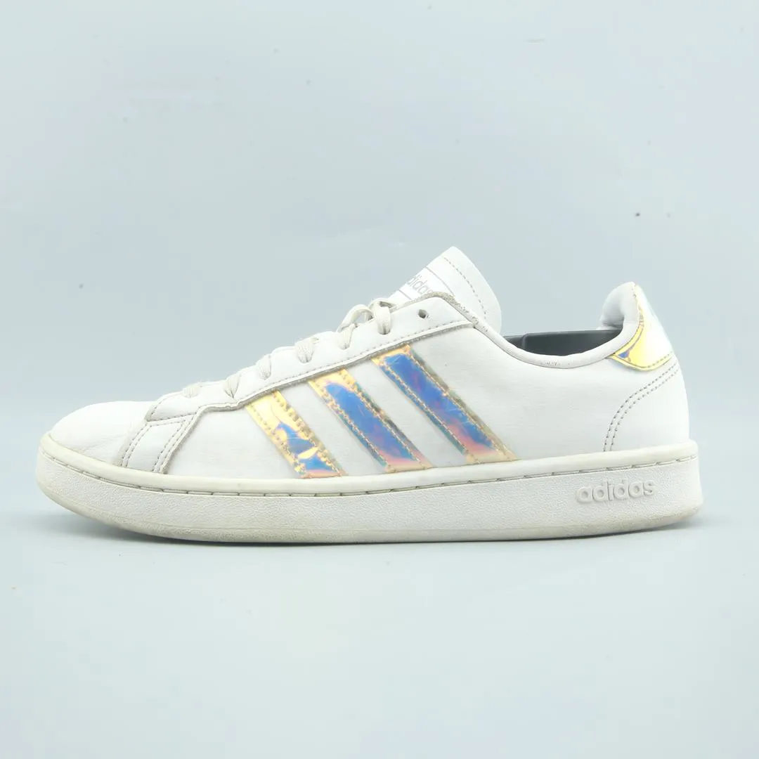 ADIDAS GRAND COURT Light Touch
