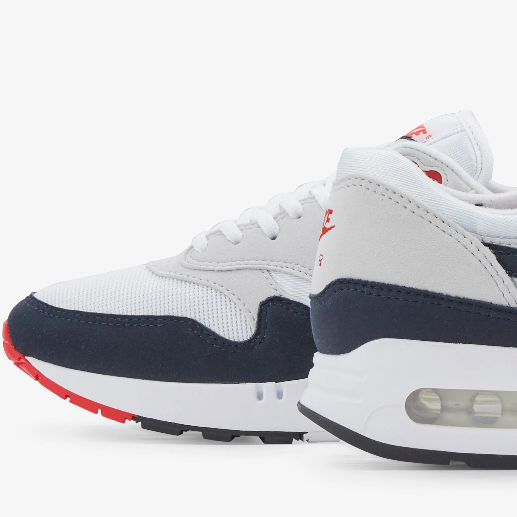 Sidewalk Walk Block Jog Air Max 1 '86 White | Obsidian | Lt Neutral Grey