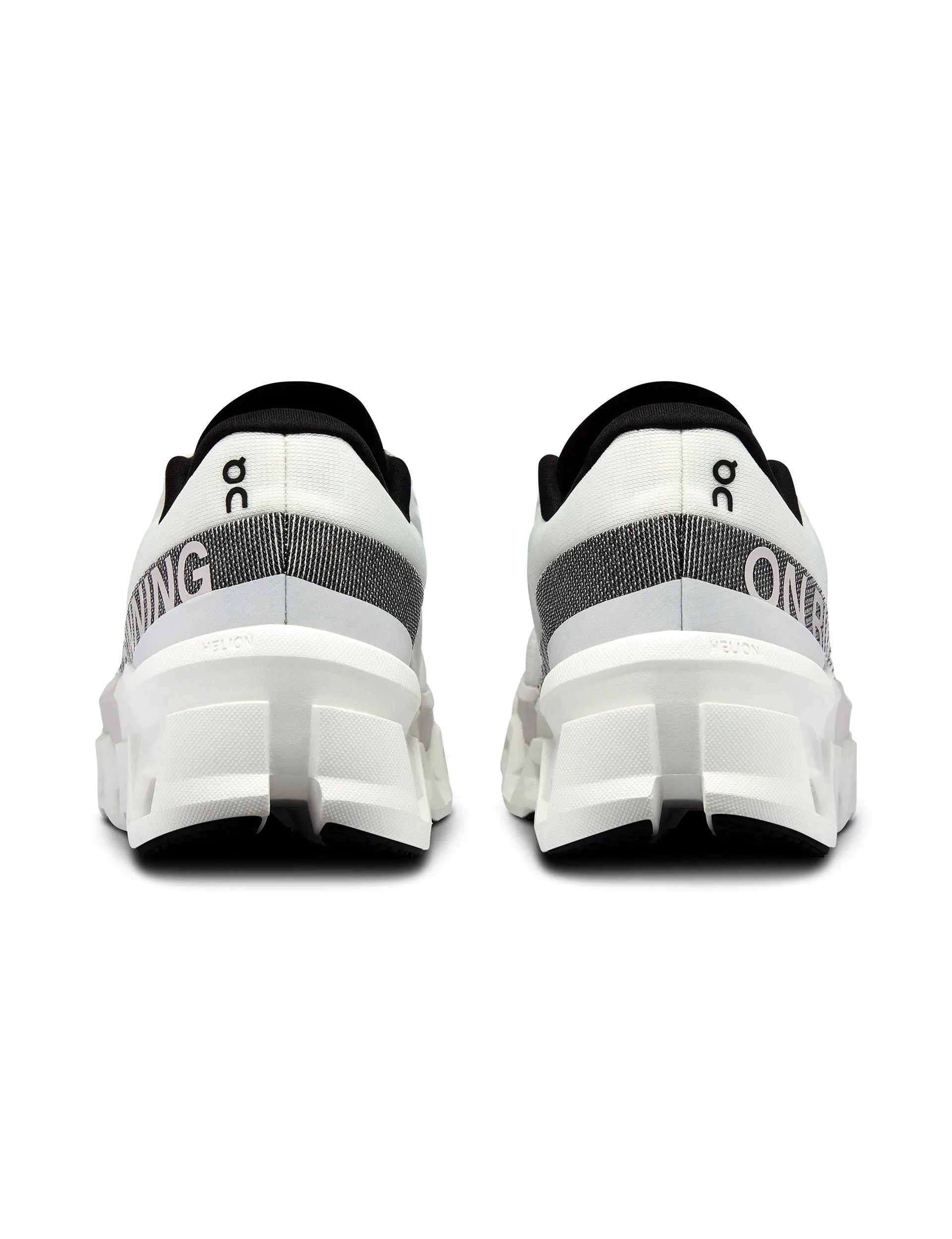 Cloudmonster 2 - White/Frost black shoes Rollbar technology