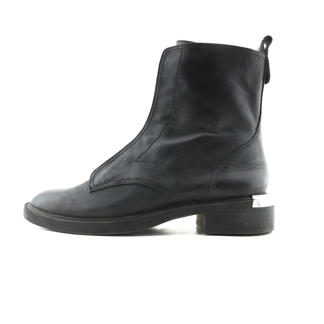 LOUISE ET CIE . Pasture Run Sock Entry
