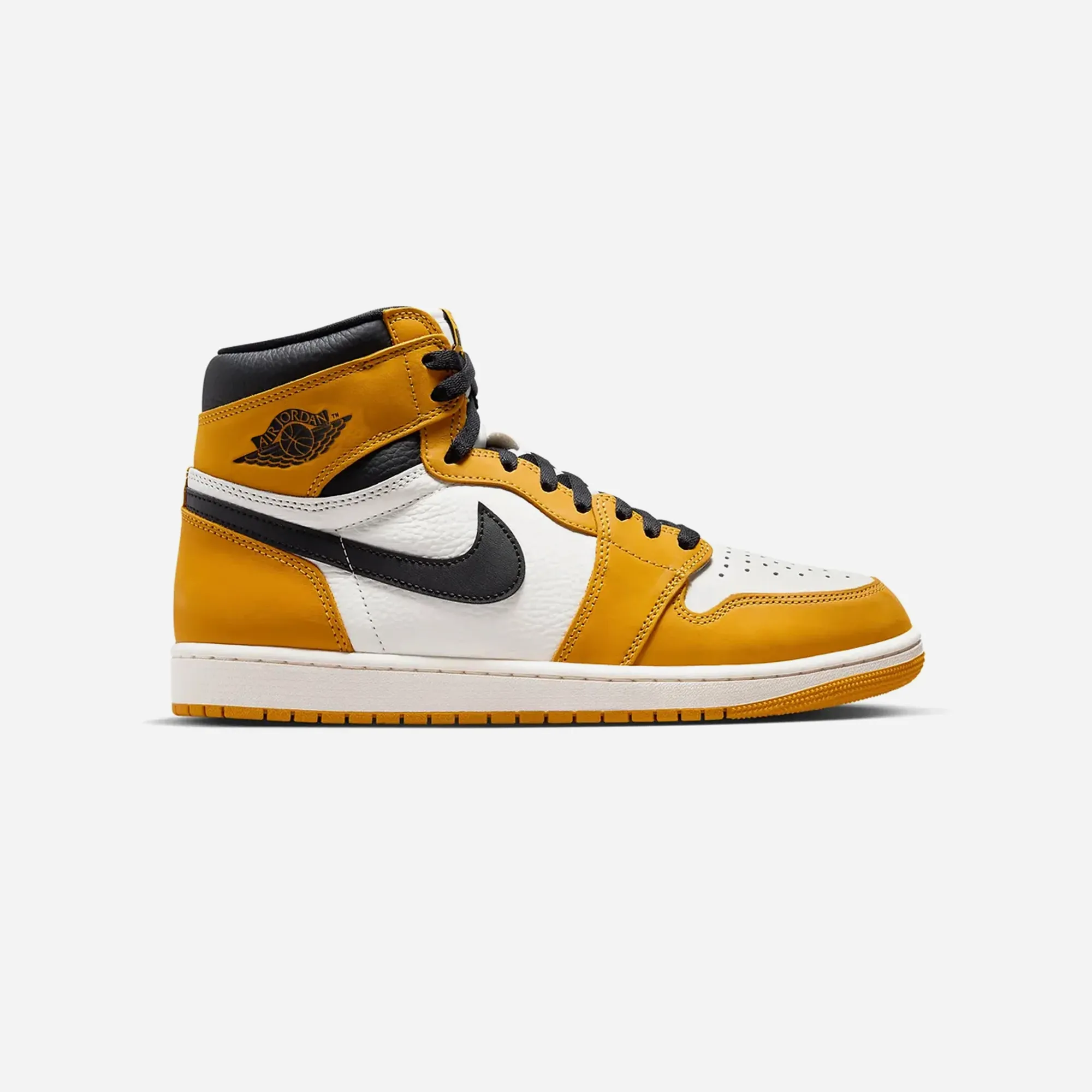 PUMidsole Nike Air Jordan 1 Retro High OG Yellow Ochre
