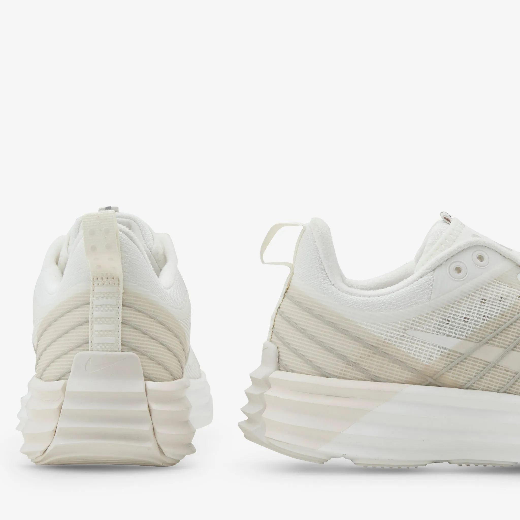 Weekend Vibes Any Day Lunar Roam Summit White | Summit White | Phantom