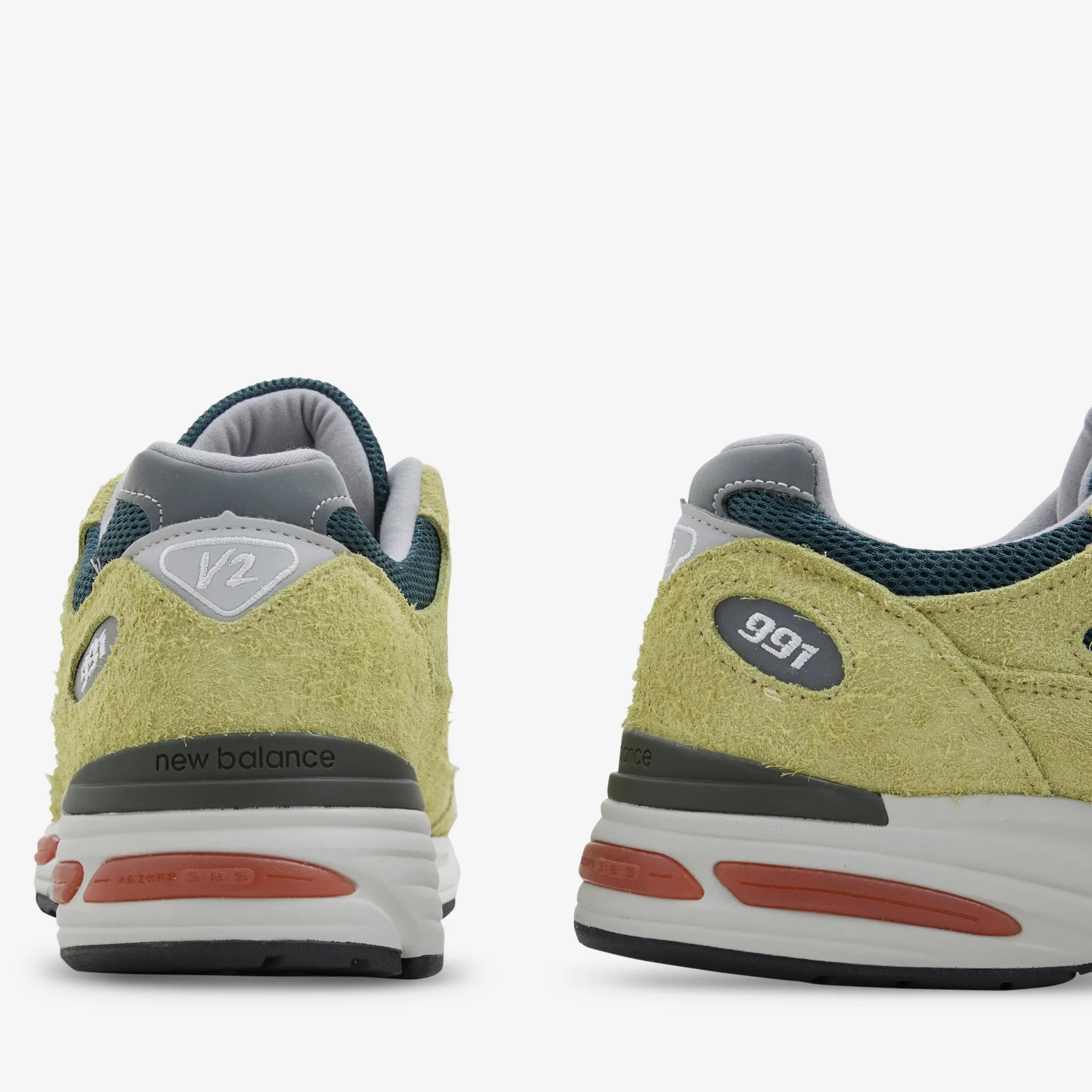 Stitch Free Classic Mood Made in UK 991v2 Beechnut | Trekking Green | Oyster Mushroom