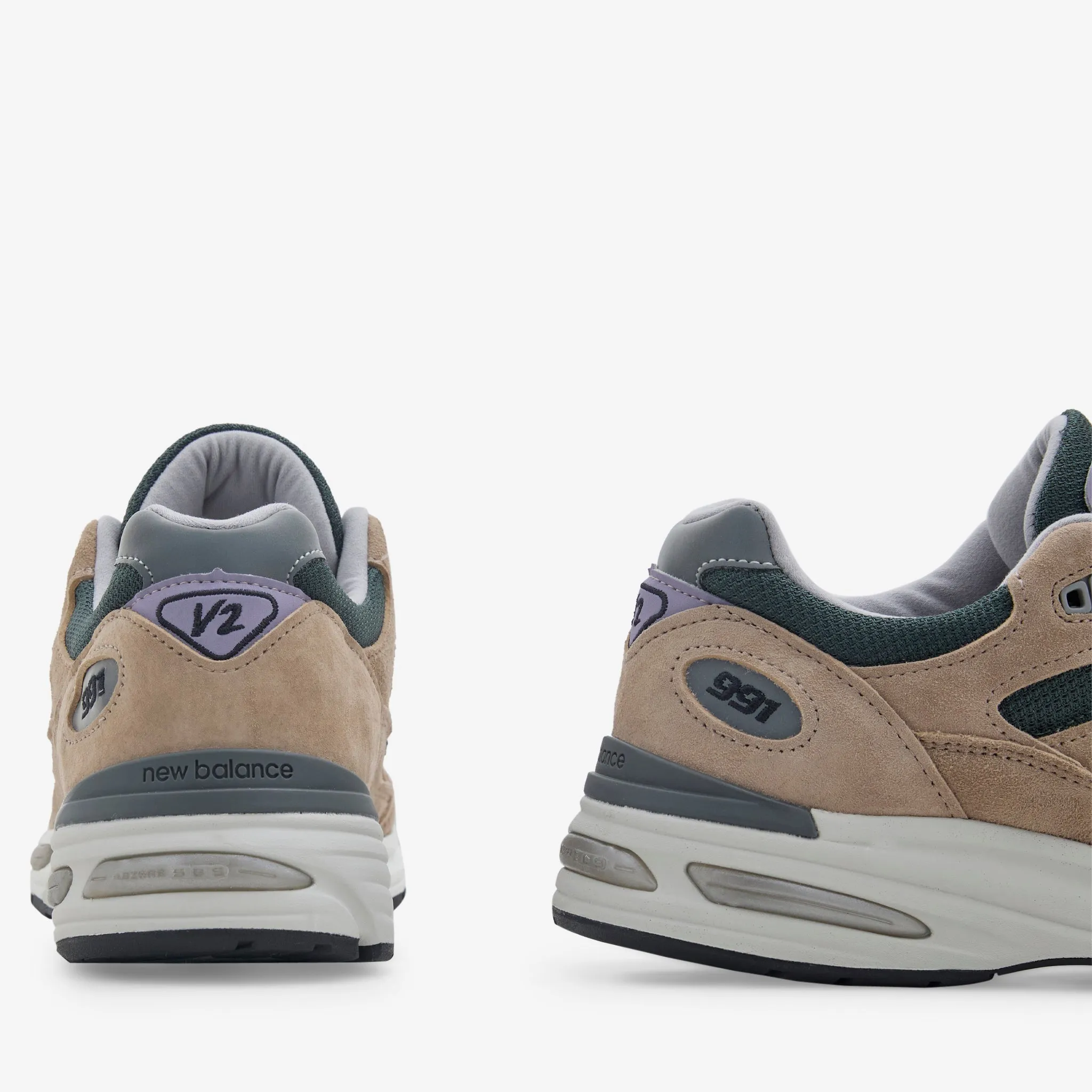 Eco Material Practical Use Made in UK 991v2 Cement | Douglas Fir | Lavender Gray
