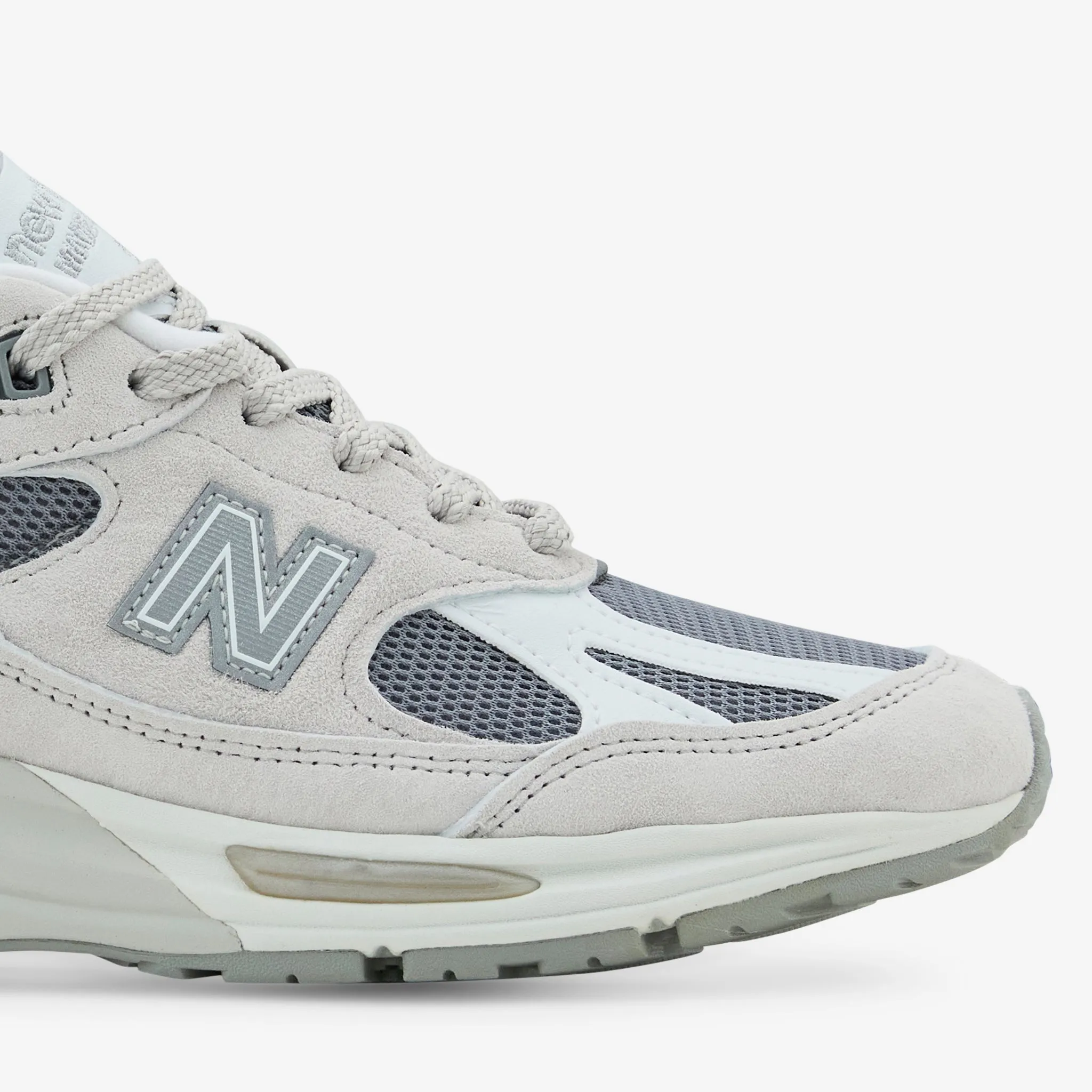 Eco Vibe Made in UK 991v2 Nimbus Cloud | Cool Grey | Silver