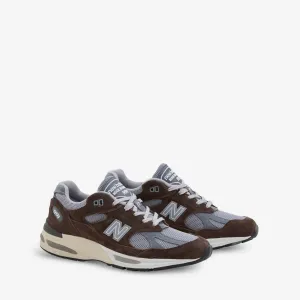 Made in UK 991v2 Slate Black | Alloy | Smoked Pearl Durable Construction