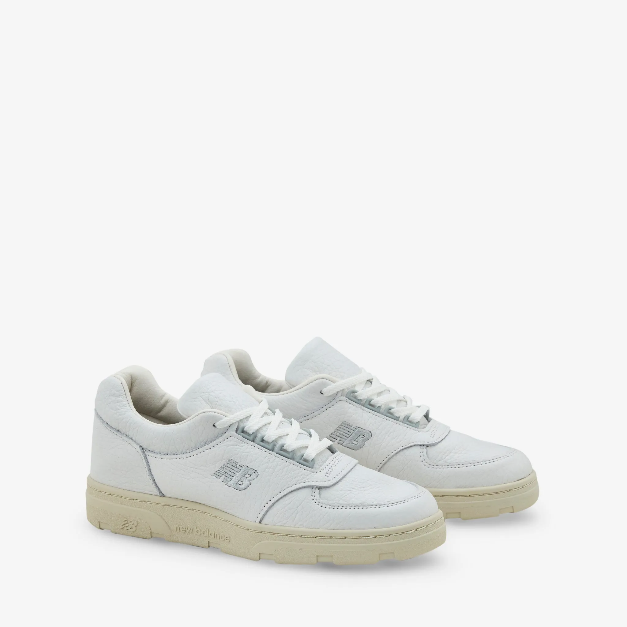 Made in UK Allerdale White | Mirage Gray Agile Comfort Adjustable Fit