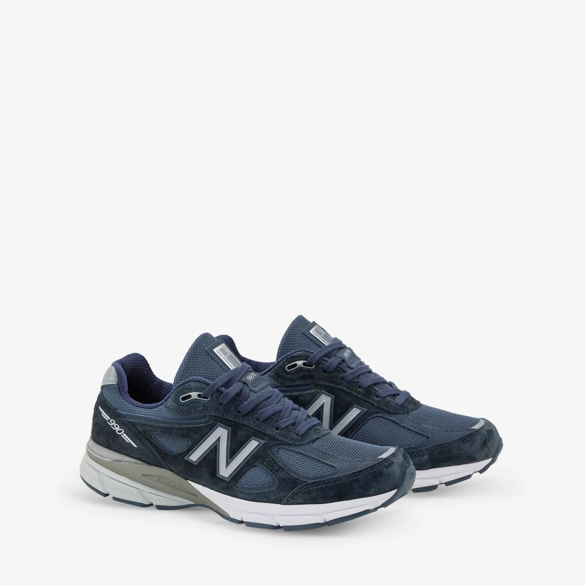Made in USA 990v4 Navy | Silver Gel Infused Heel Pad