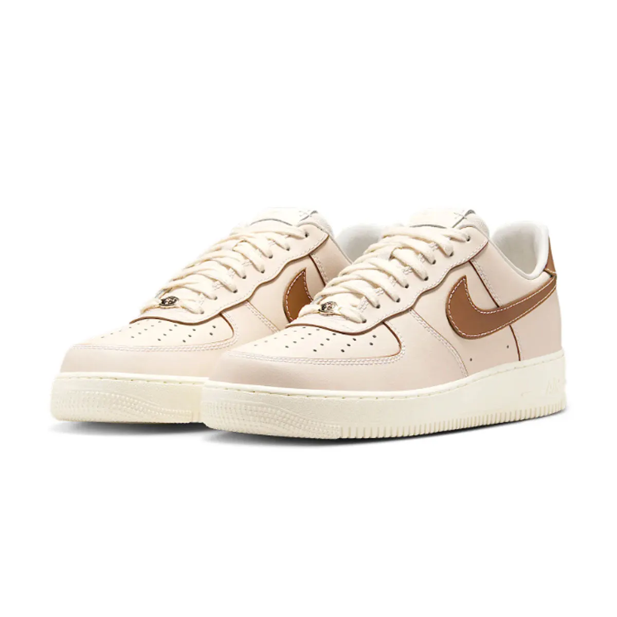 Pool Ready Air Force 1 '07' 'Pearl White Pale Ivory'