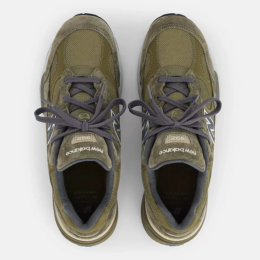 Mono Style Comfort Bend mens new balance 992 (dark camo/covert green)