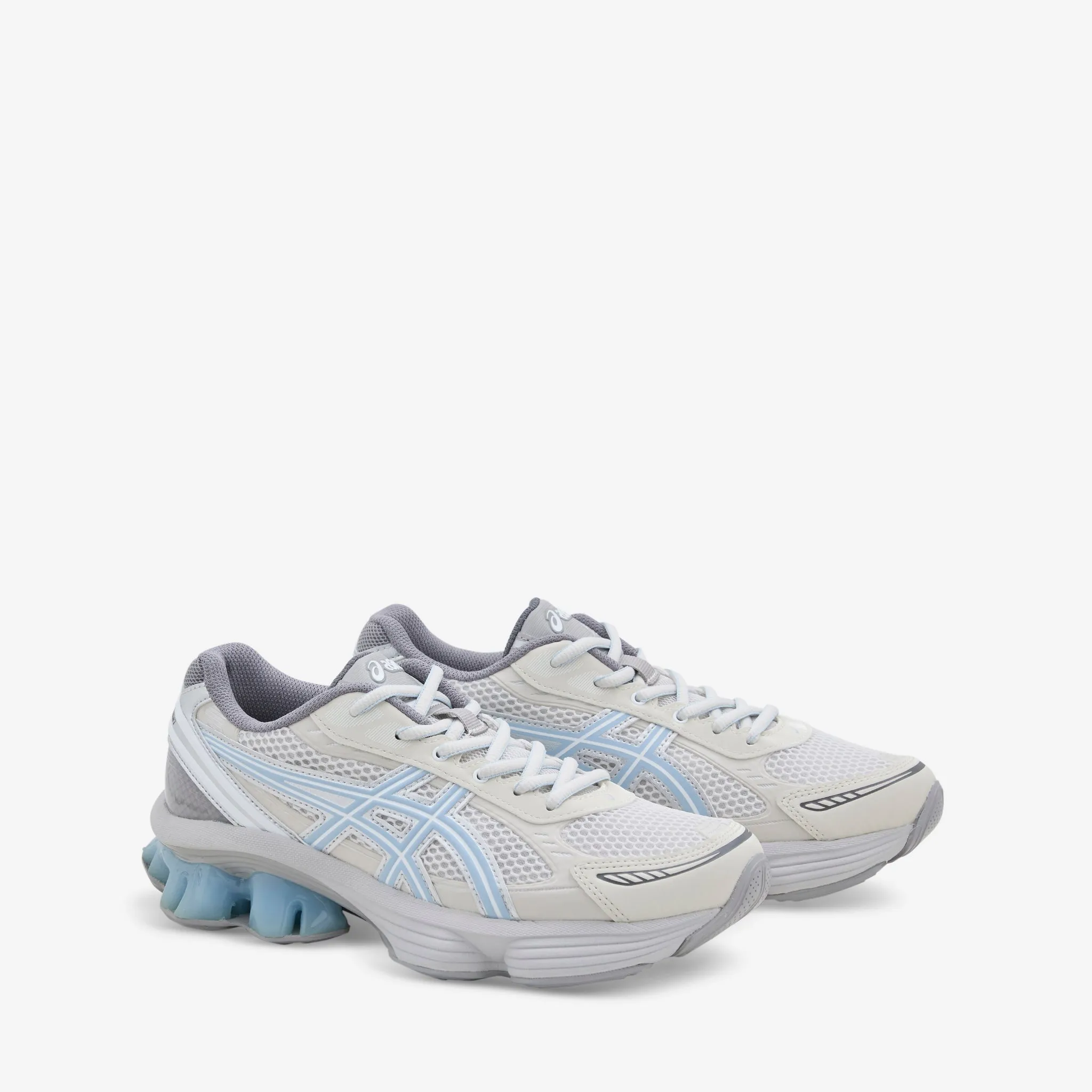 emmi x Gel-Kinetic Fluent Cream | Soft Sky Glow Hike Breathable Upper