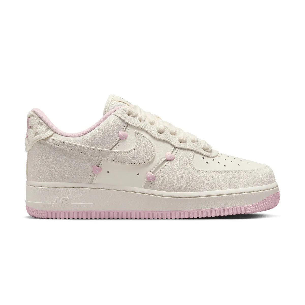 Winter Chill Classic Wmns Air Force 1 '07 LX 'Valentine??s Day'