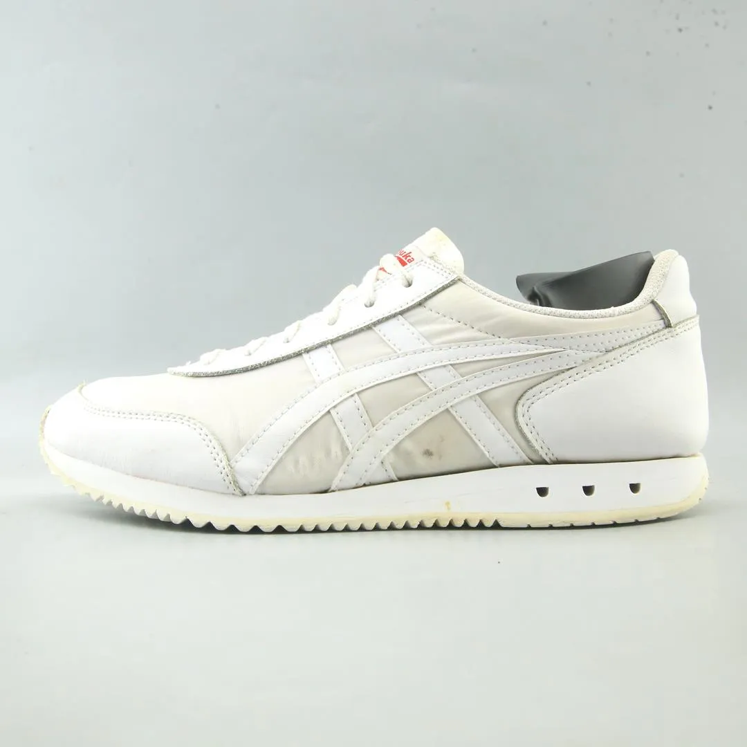 ONITSUKA TIGER NEW YORK Athletic Look