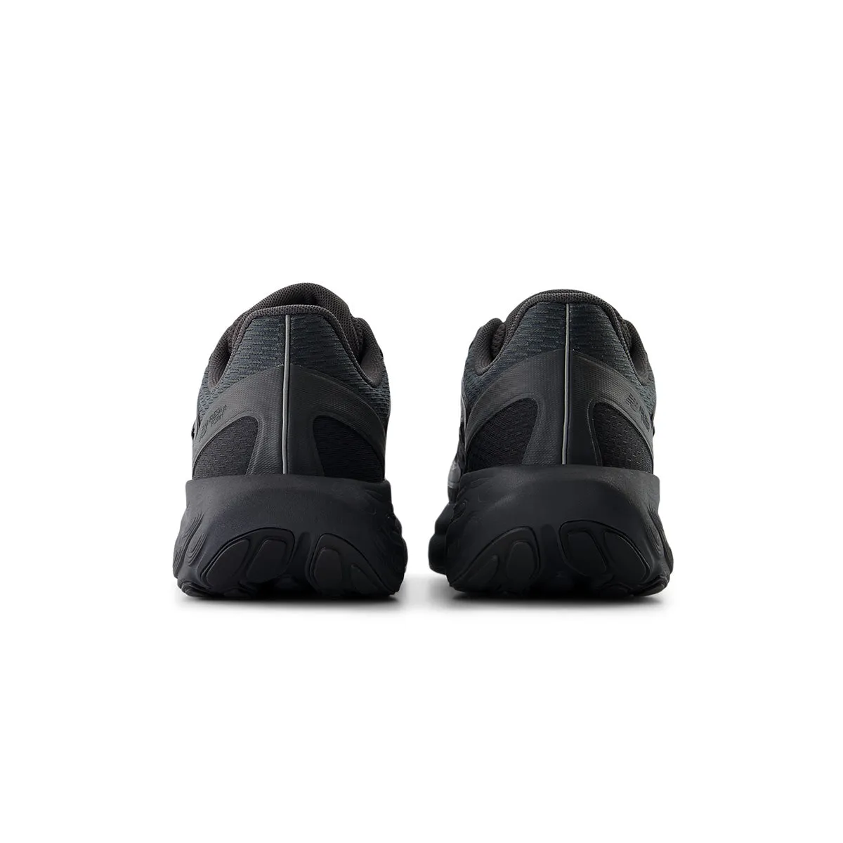 FF Trainer 'Black Cement' Stable Core Quick Life