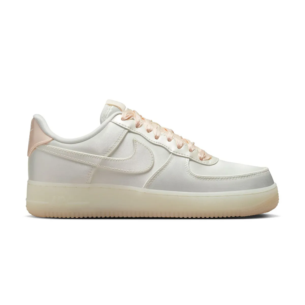 Slip Resistant Modern Commuters Wmns Air Force 1 '07 LV8 'Soft Sail Denim Velvet'