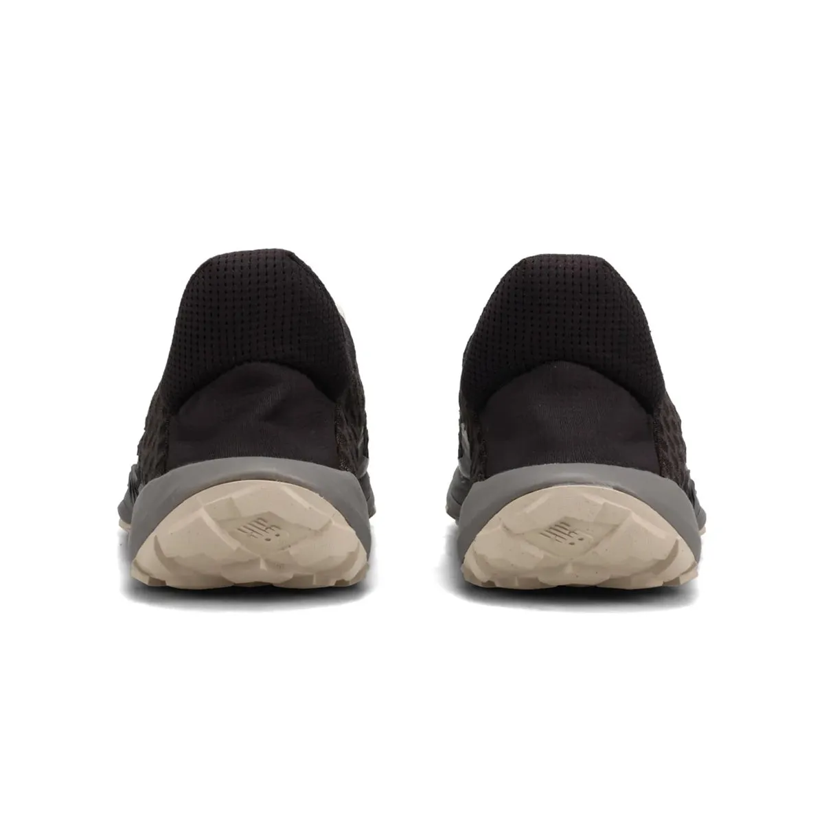 Minimus Trail 'Black' Flexible Sole