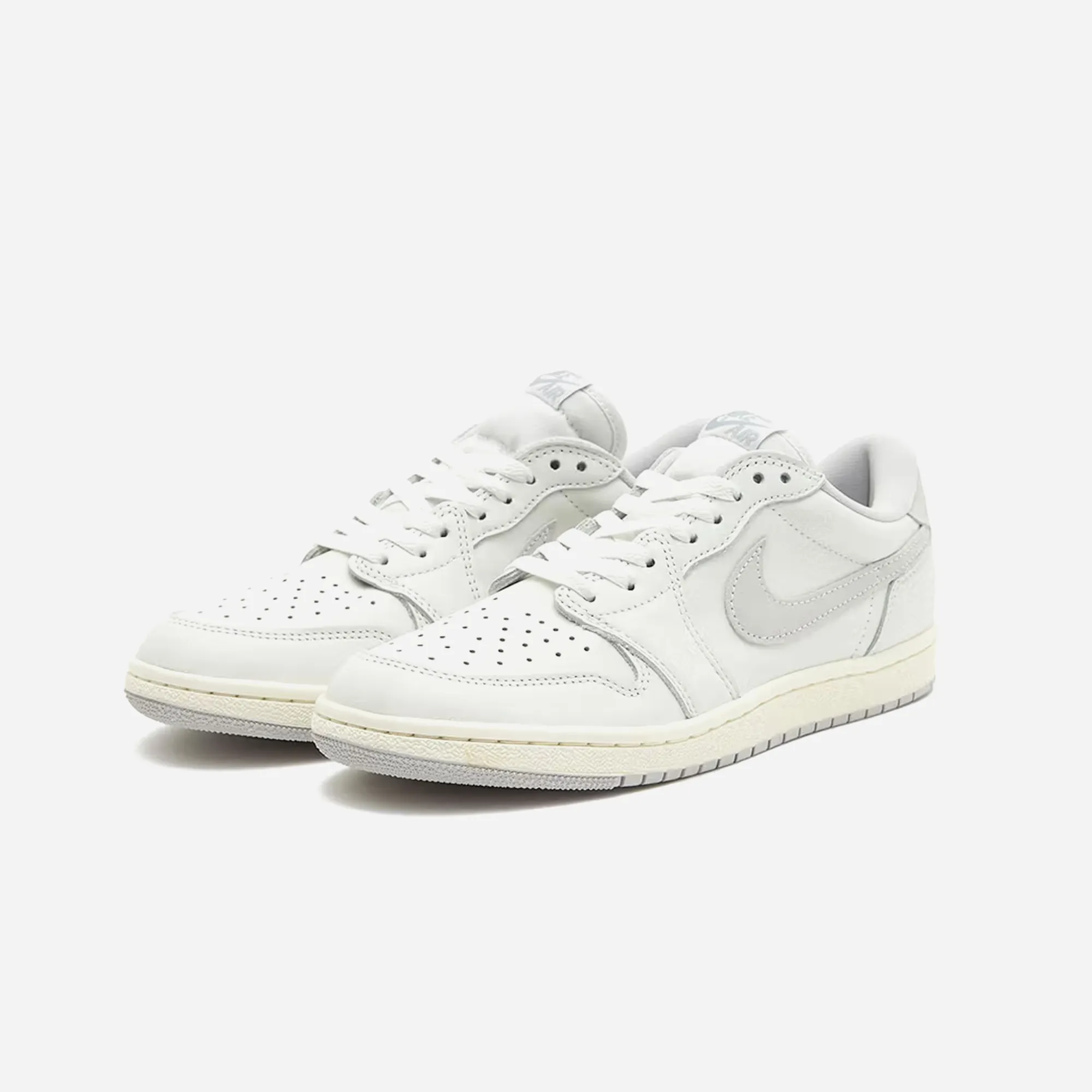 Nike Jordan 1 Low Neutral Grey Multi Directional Tread Lifestyle Trend