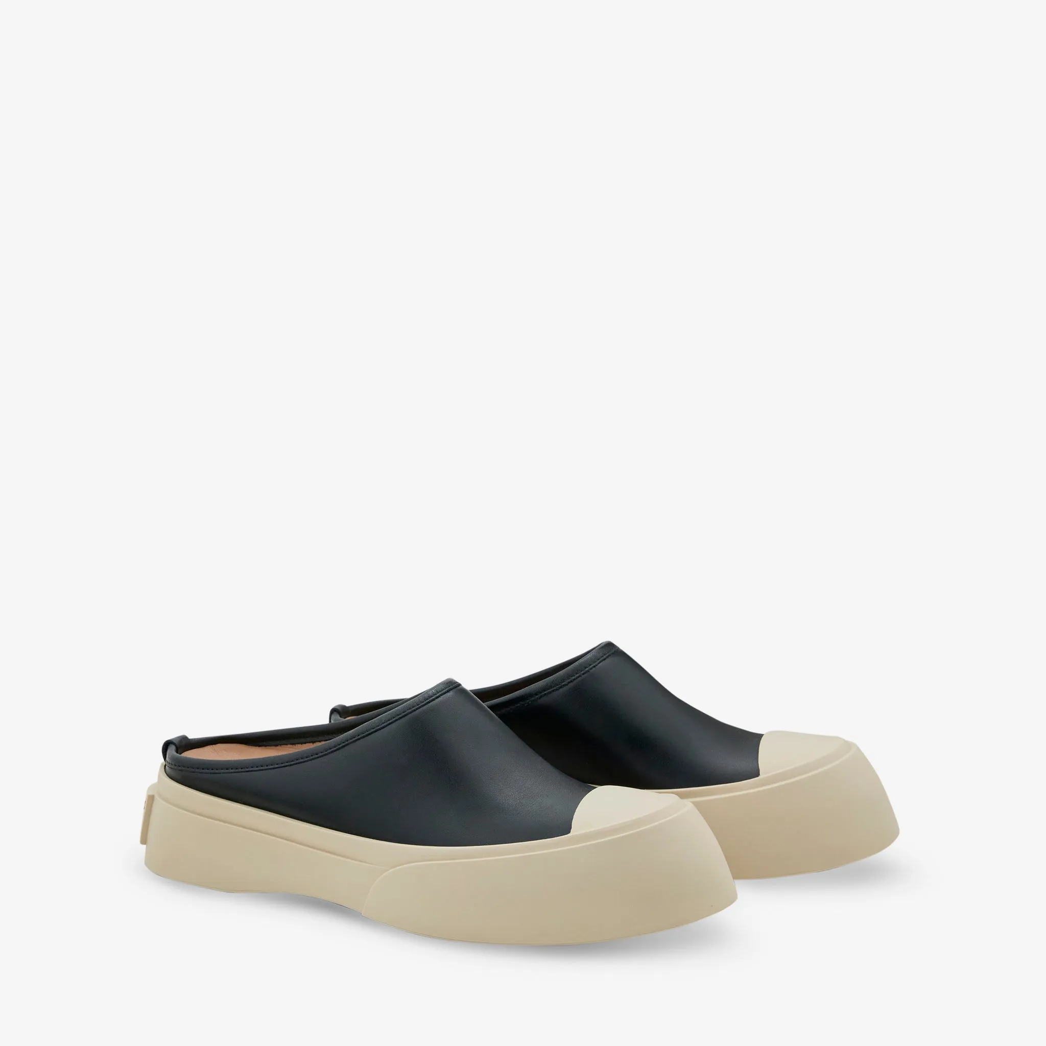 Pablo Slip-On Sneakers Black Fast Dry