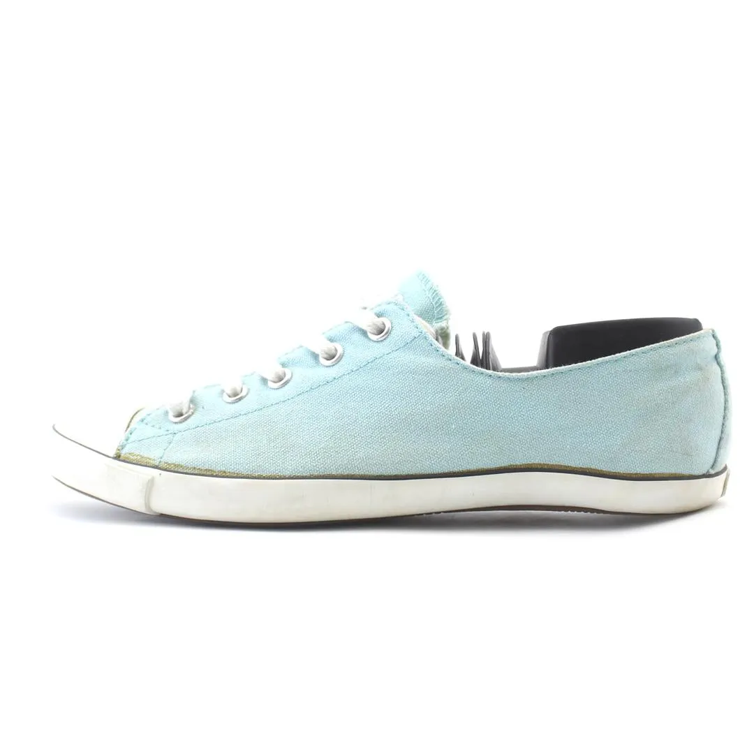 Comfortable Step Chunky Sole CONVERSE CHUCK TAYLOR ALL STAR CANVAS