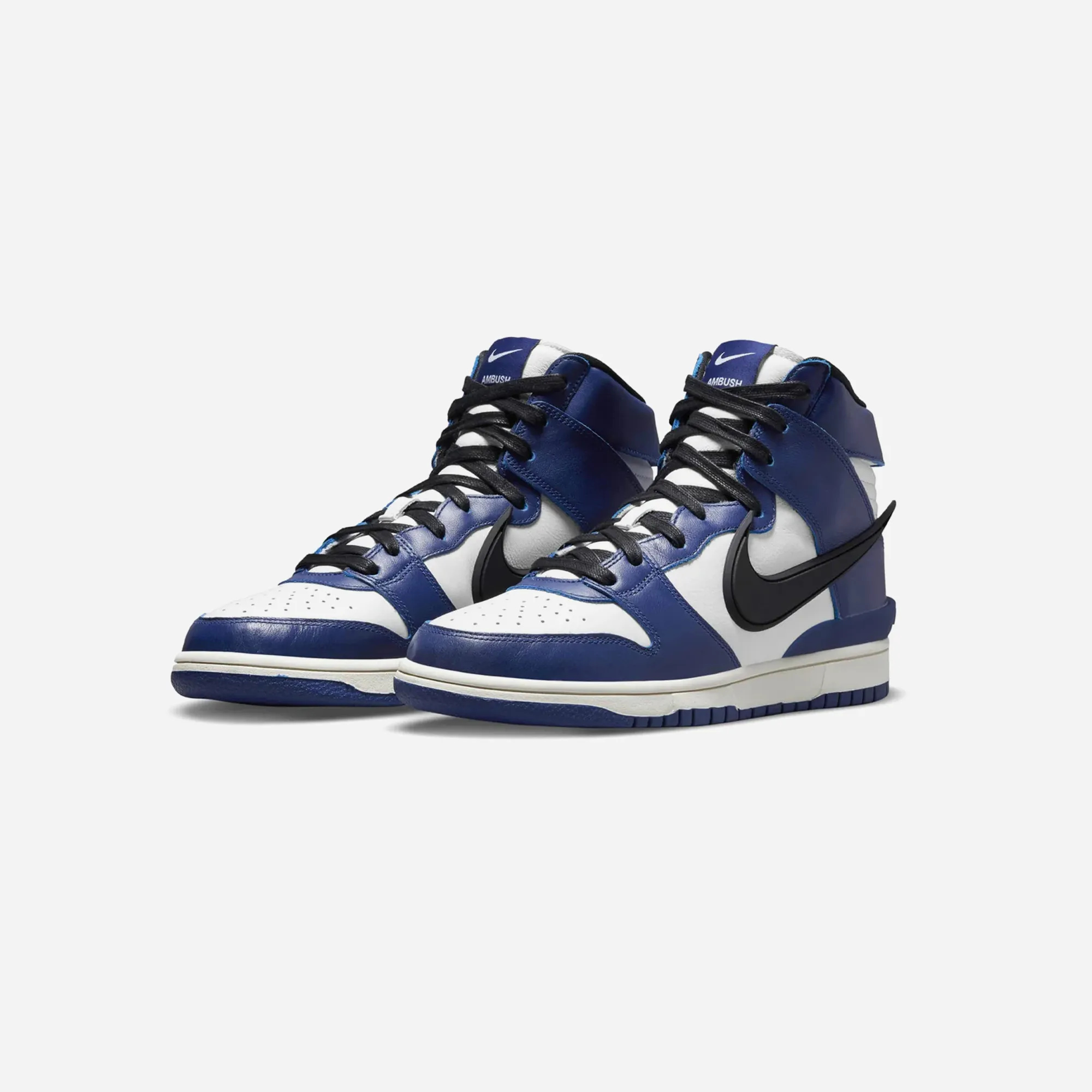 Nike Dunk High Ambush Deep Royal Road grip