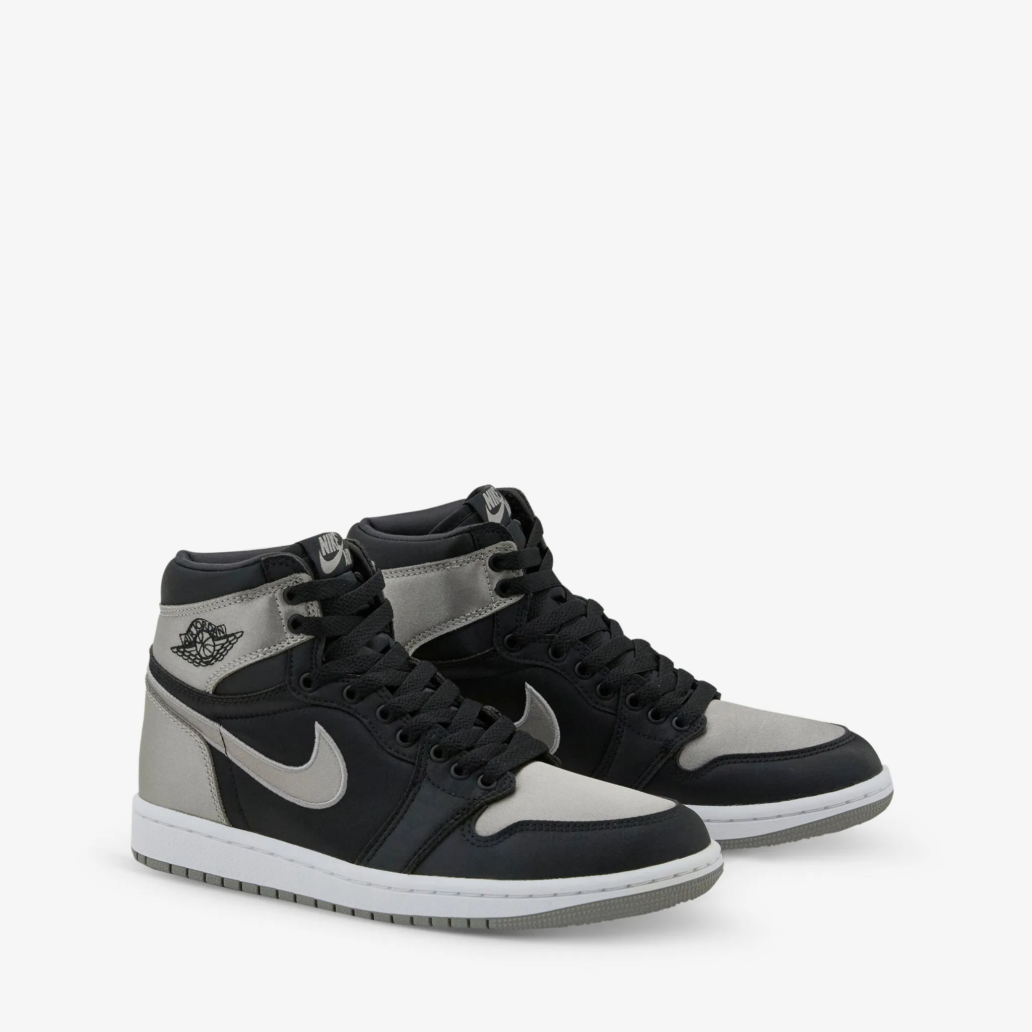 City Step Mono Mood Women's Air Jordan 1 Retro High OG Black | Medium Grey | White