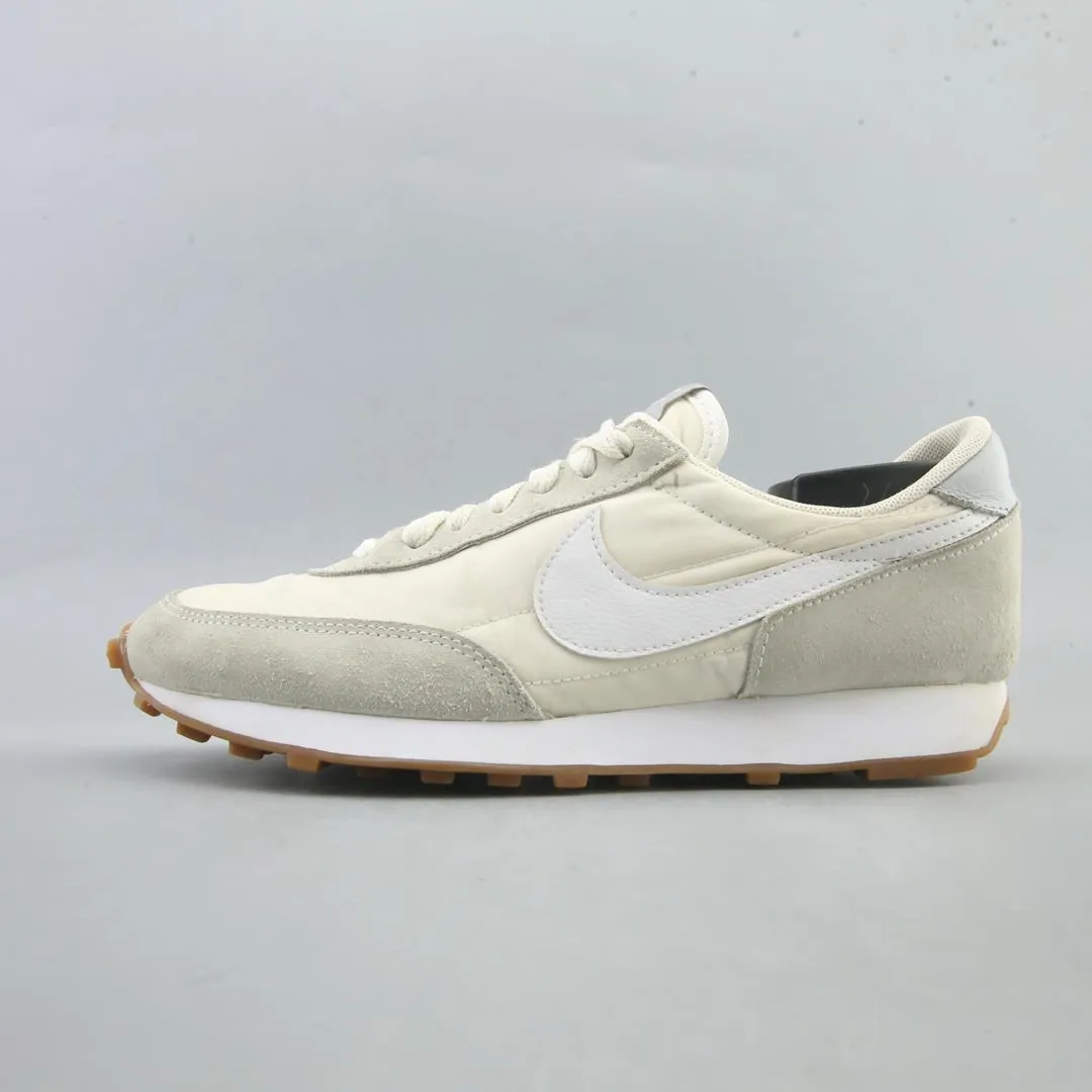 Fitness Ready NIKE DAYBREAK