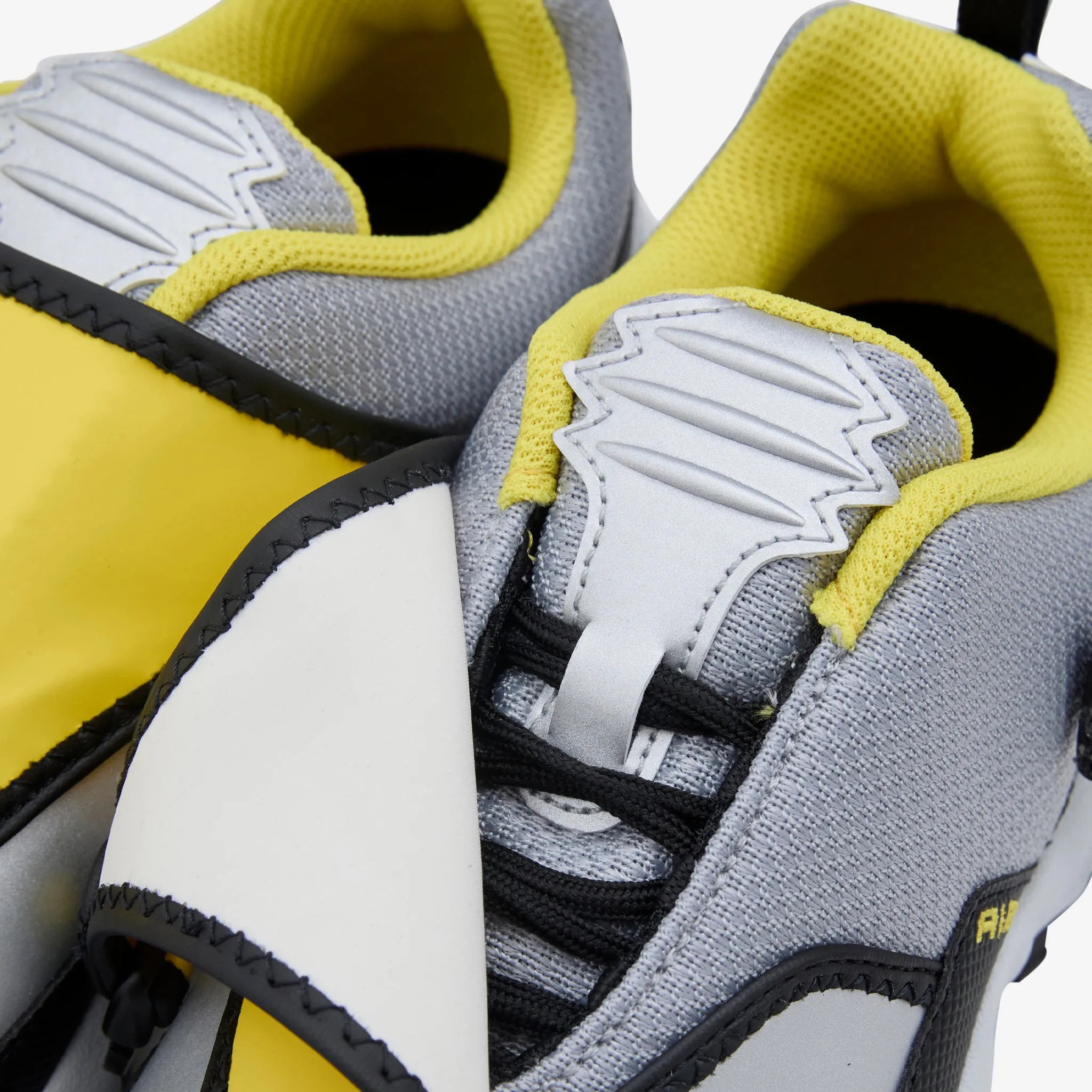 Sunset Jog Coffee Run ACG Phassad Black | Yellow Zest | Metallic Silver