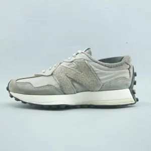 Busy Streets Smart Choice NEW BALANCE 327